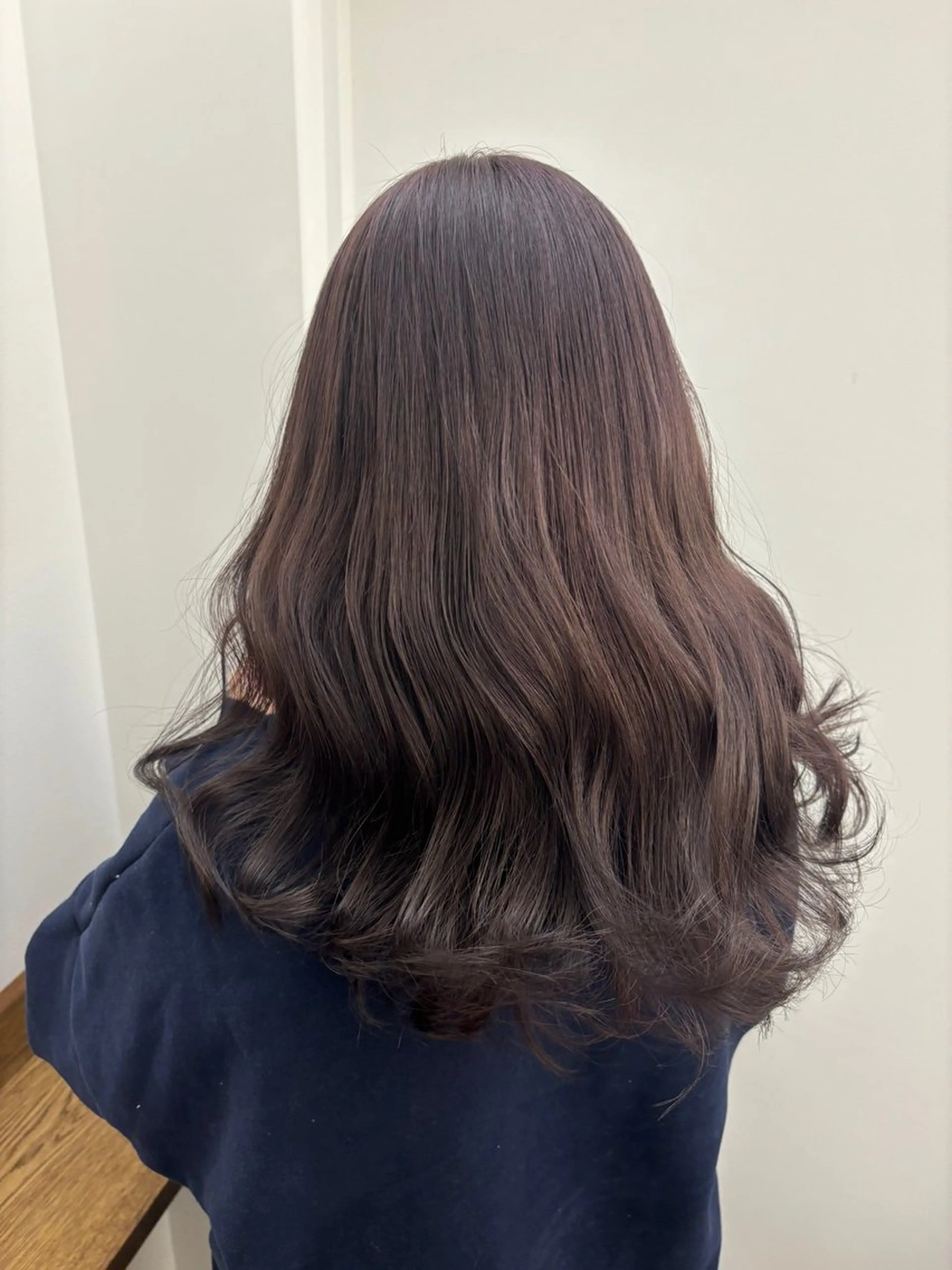 ミディアム カット ヘアカラー トリートメント 透明感カラー🎀 tasty／makoのヘアスタイル