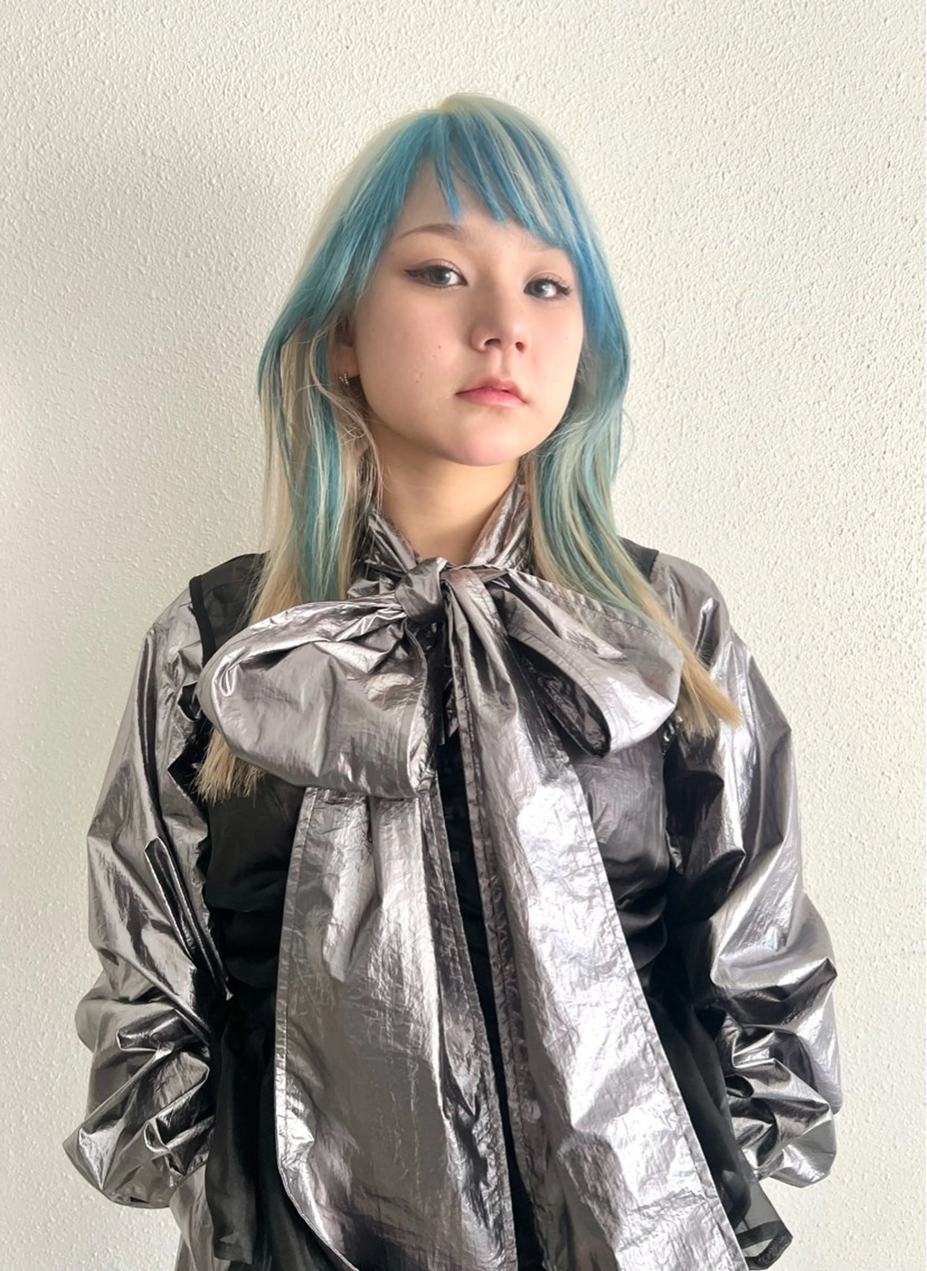 《pia》✨美容学生限定✨ハイトーンにしたい方オススメ❤️‍🔥【💠ケア２ブリーチ＋カラー＋トリートメント💠】の写真