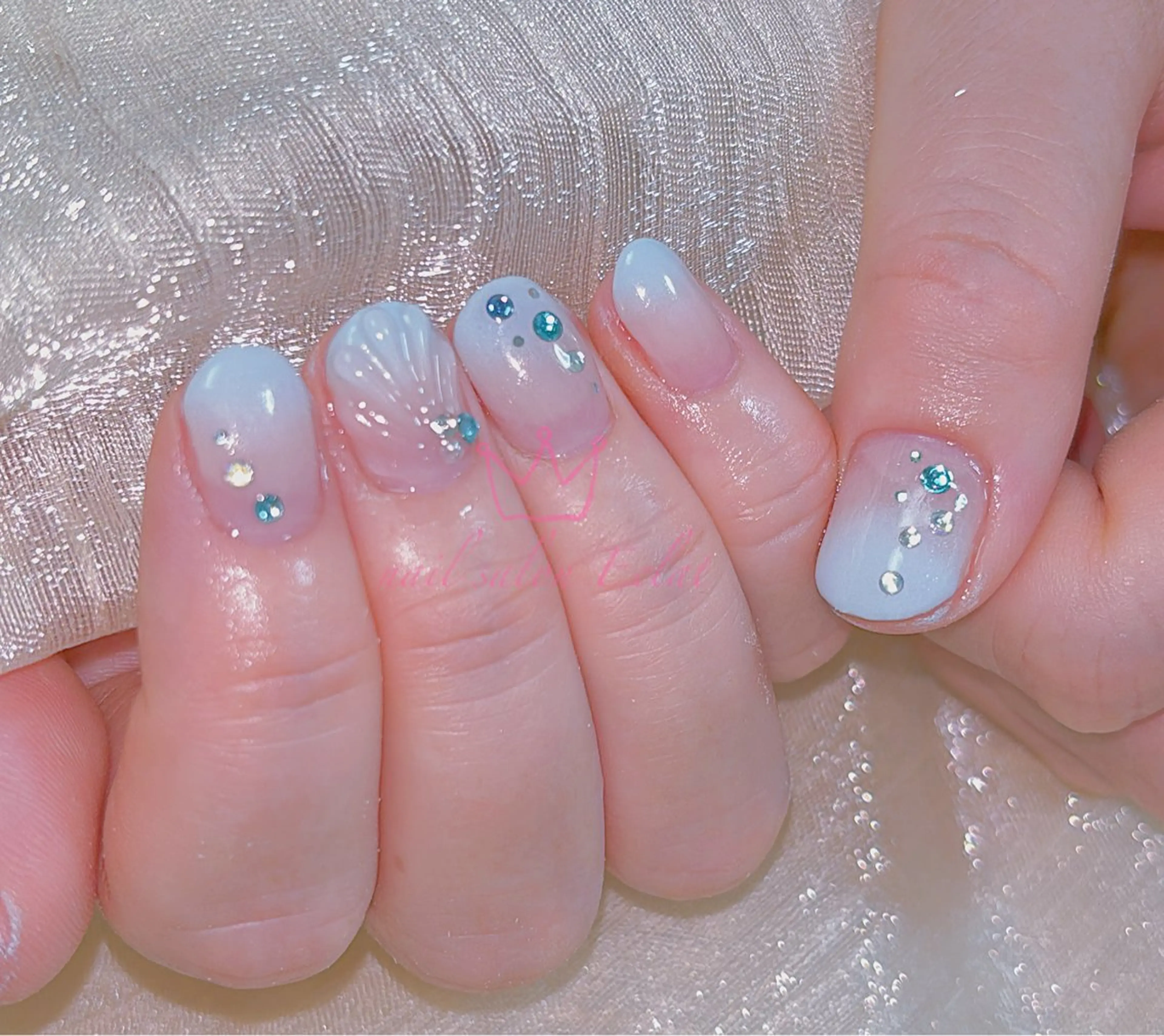 ネイル ハンドネイル ハンドケア ネイルサロンエクラ 🫧Shizukaのネイルデザイン