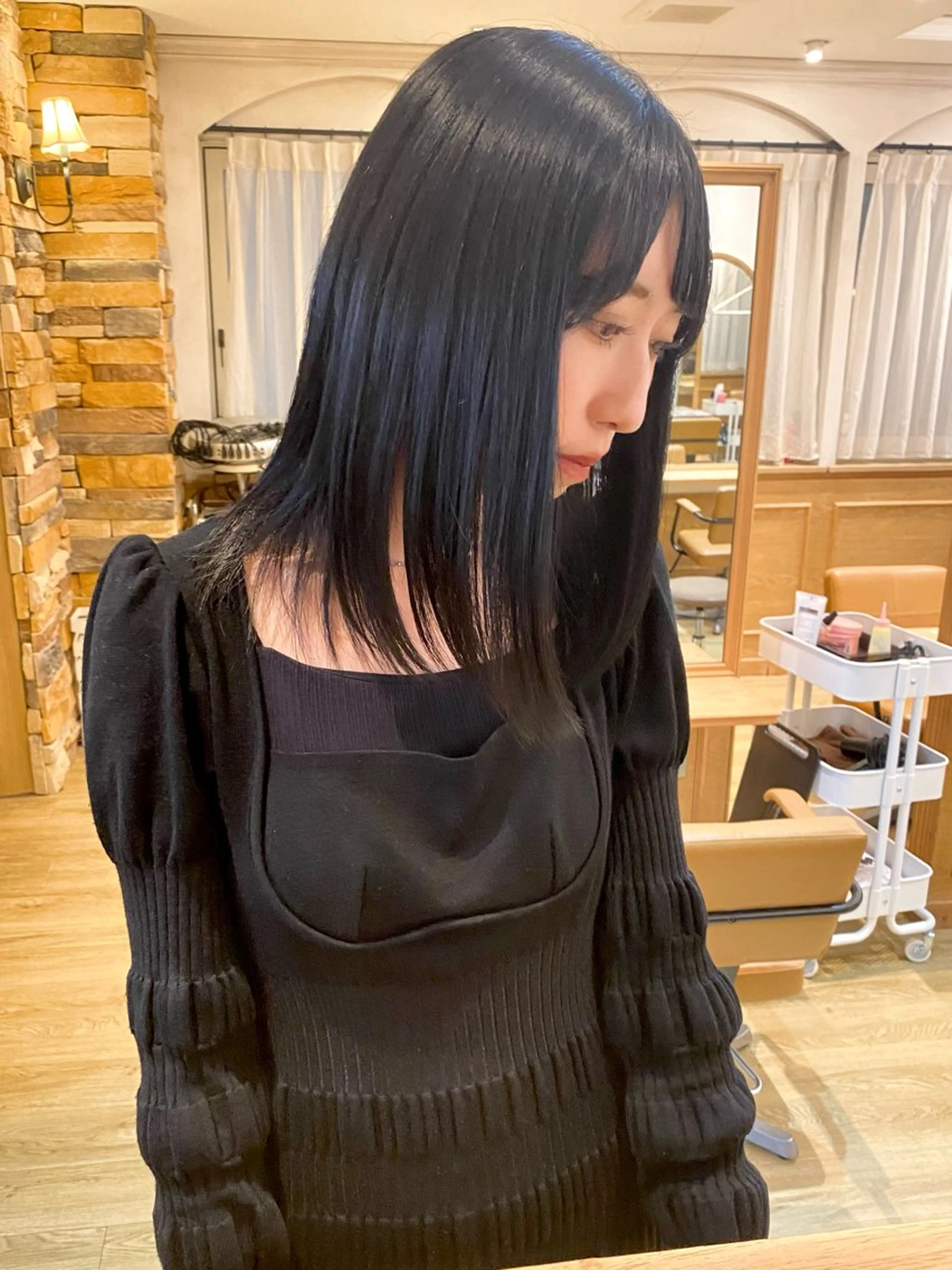 セミロング カット 縮毛矯正 千 田のヘアスタイル