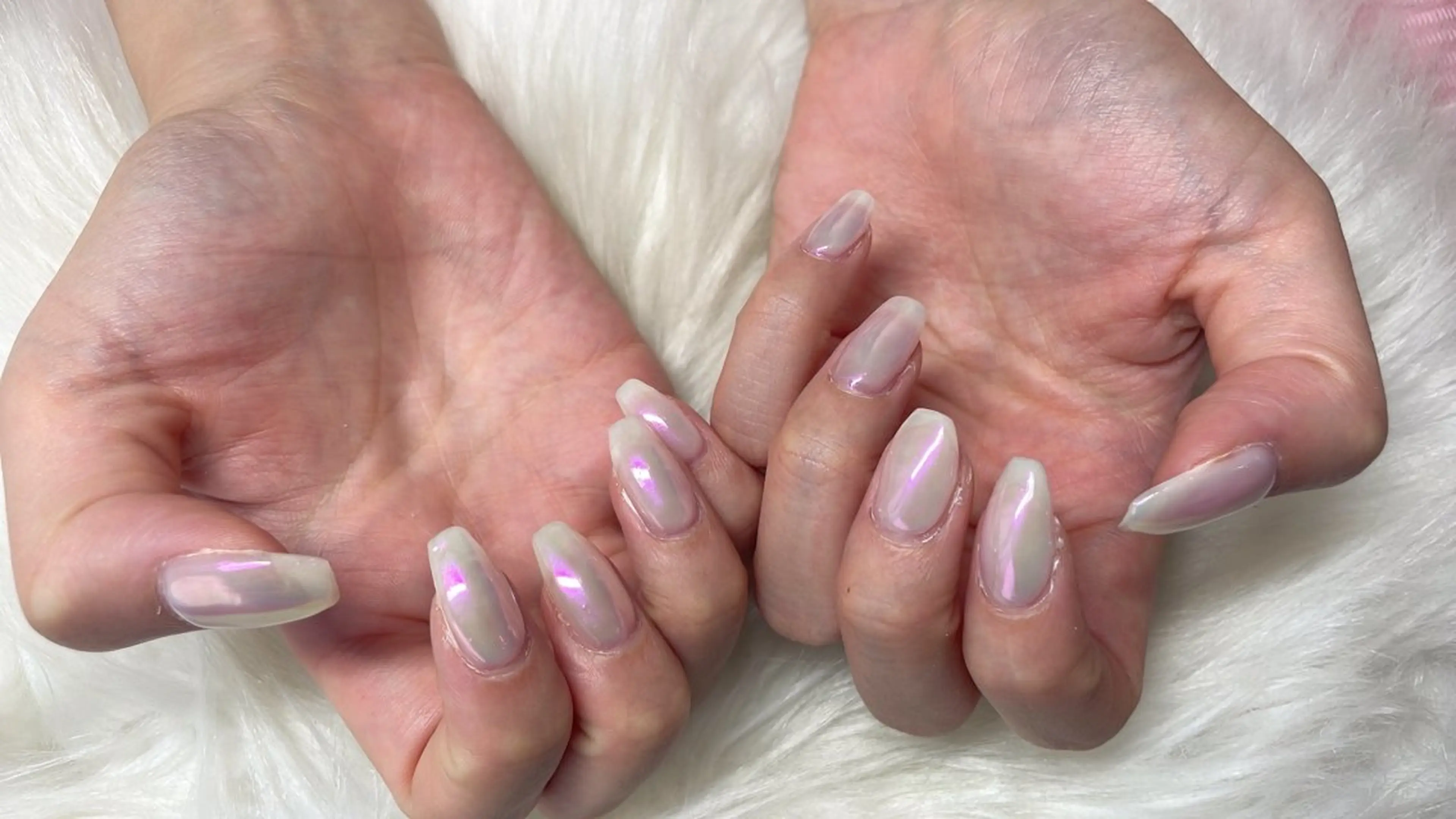 ネイル Amoureuse Satomiのネイルデザイン