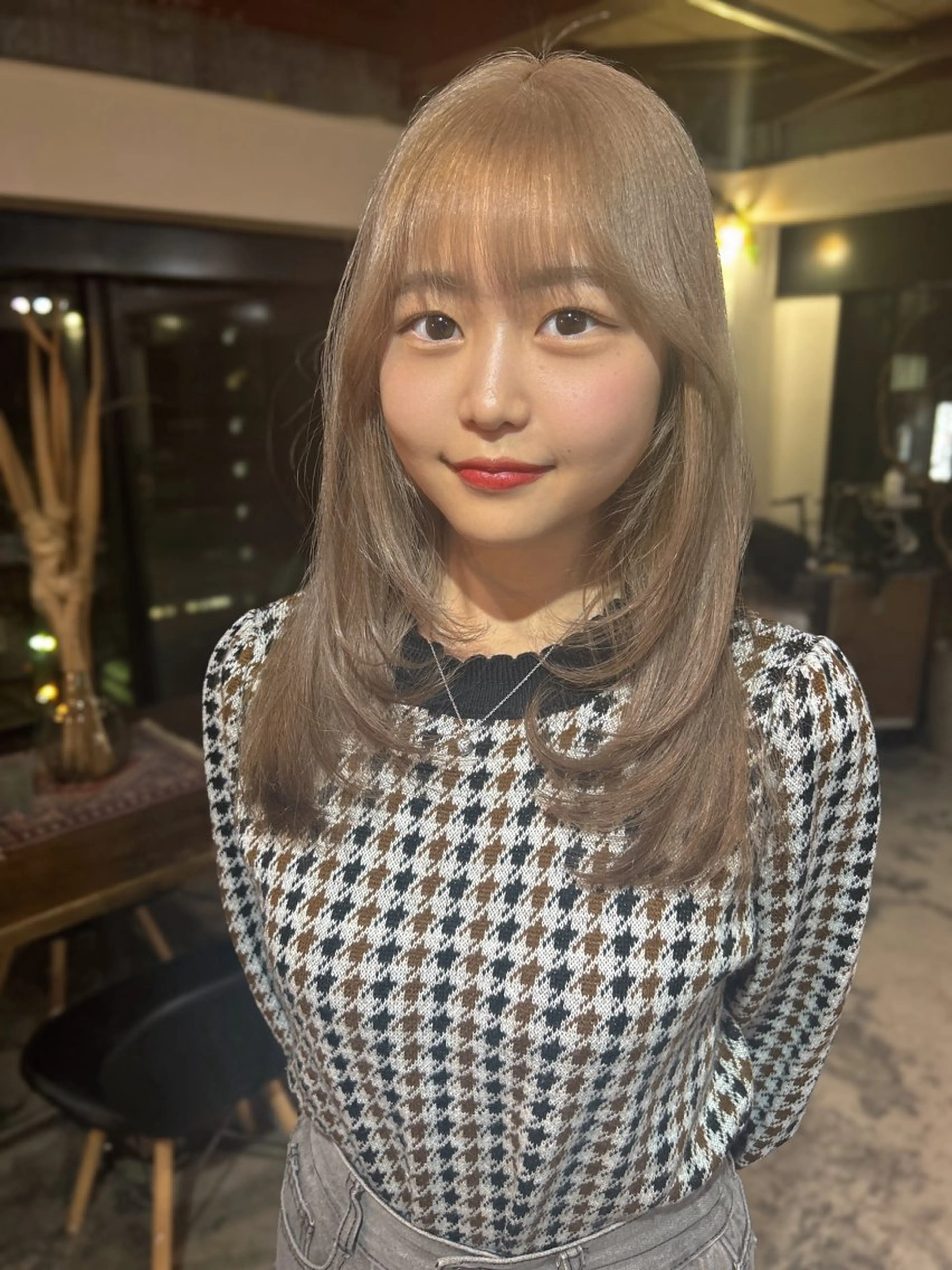 セミロング カラー カット ヘアカラー トリートメント ダブルカラー/ 艶髪/SHISEIのヘアスタイル