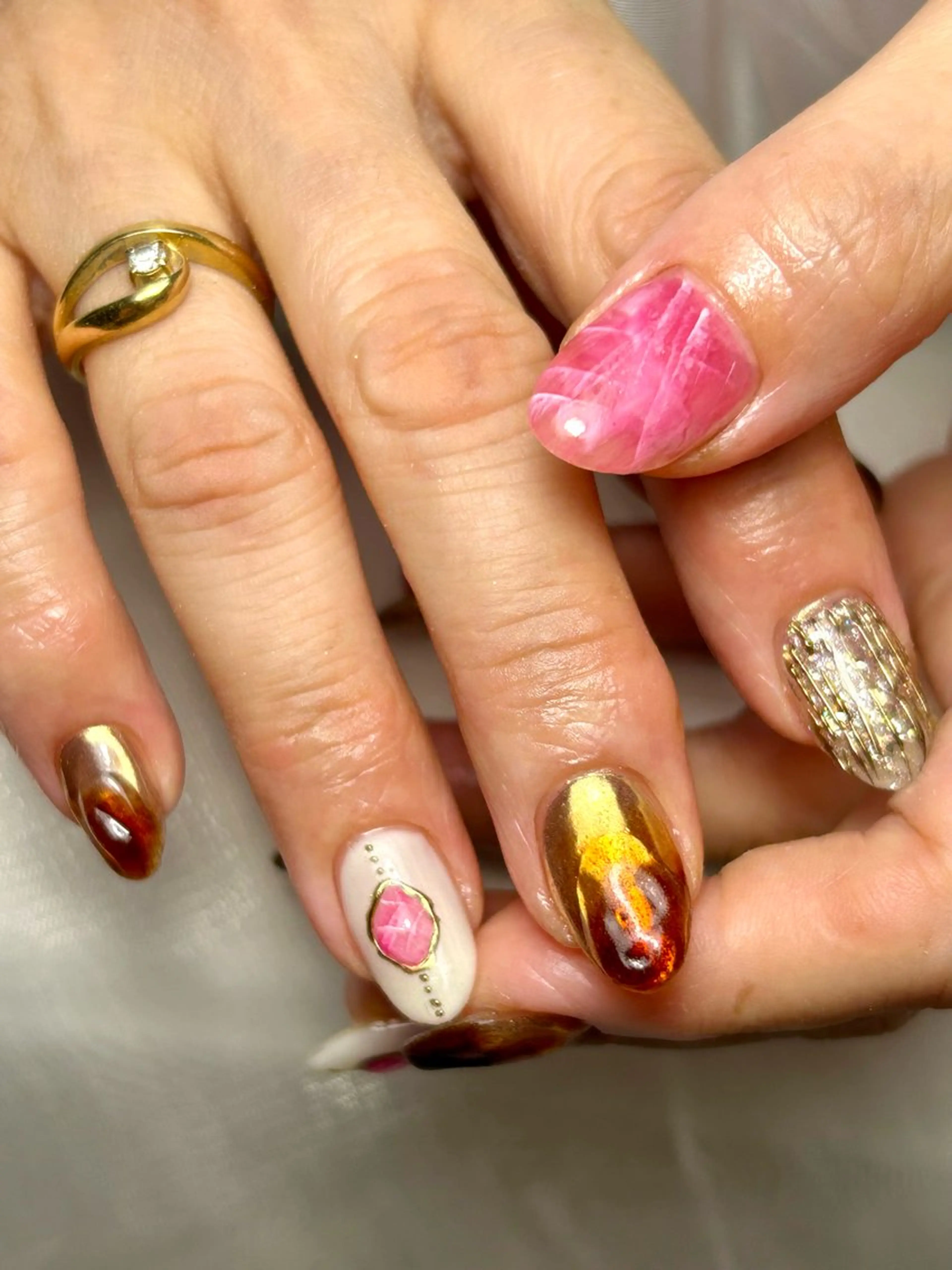 ネイル ニュアンスネイル ハンドネイル Nailsalon MONA.のネイルデザイン