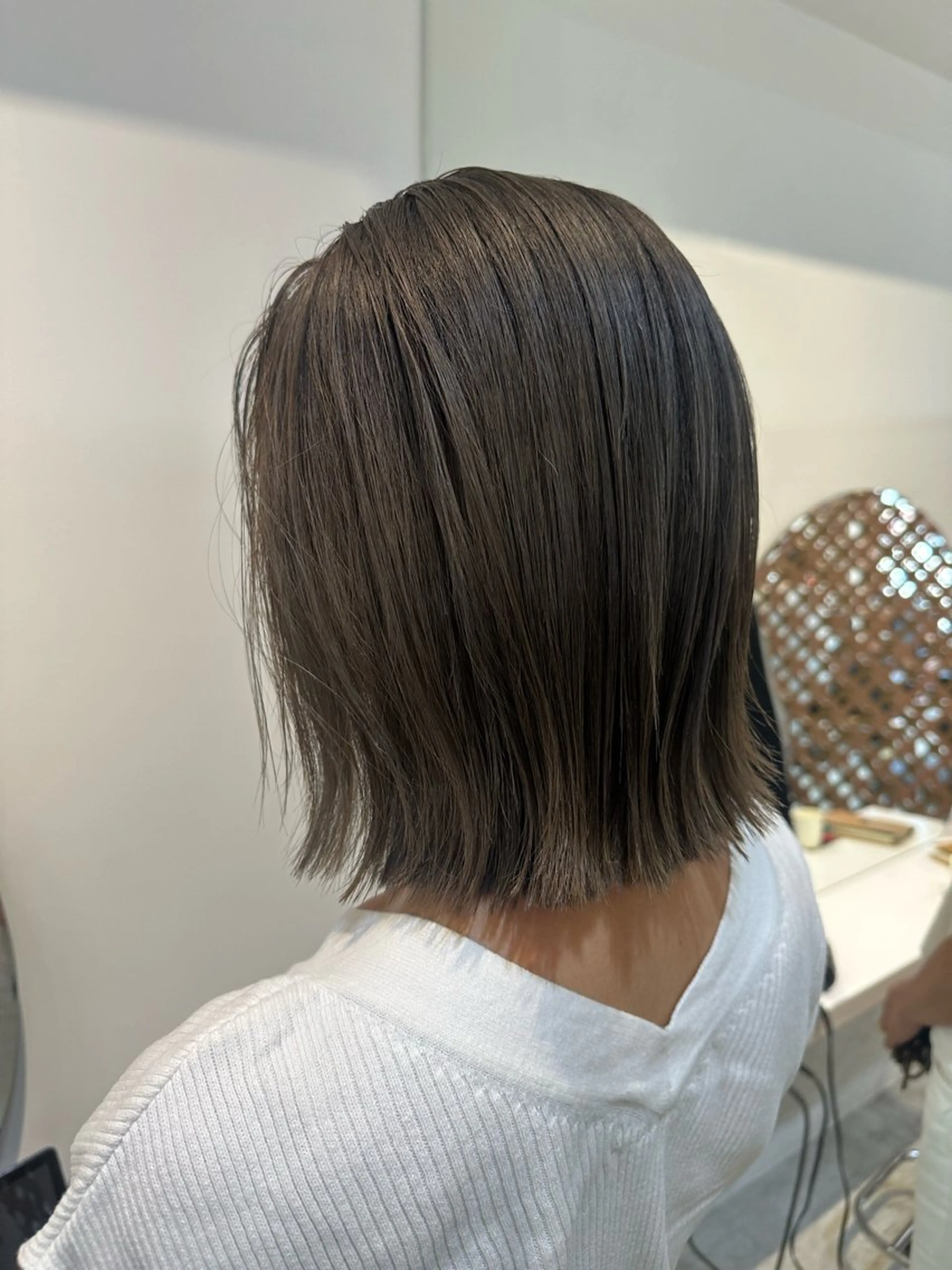 ショート カット ヘアカラー トリートメント AYAKA 下北沢suuのヘアスタイル