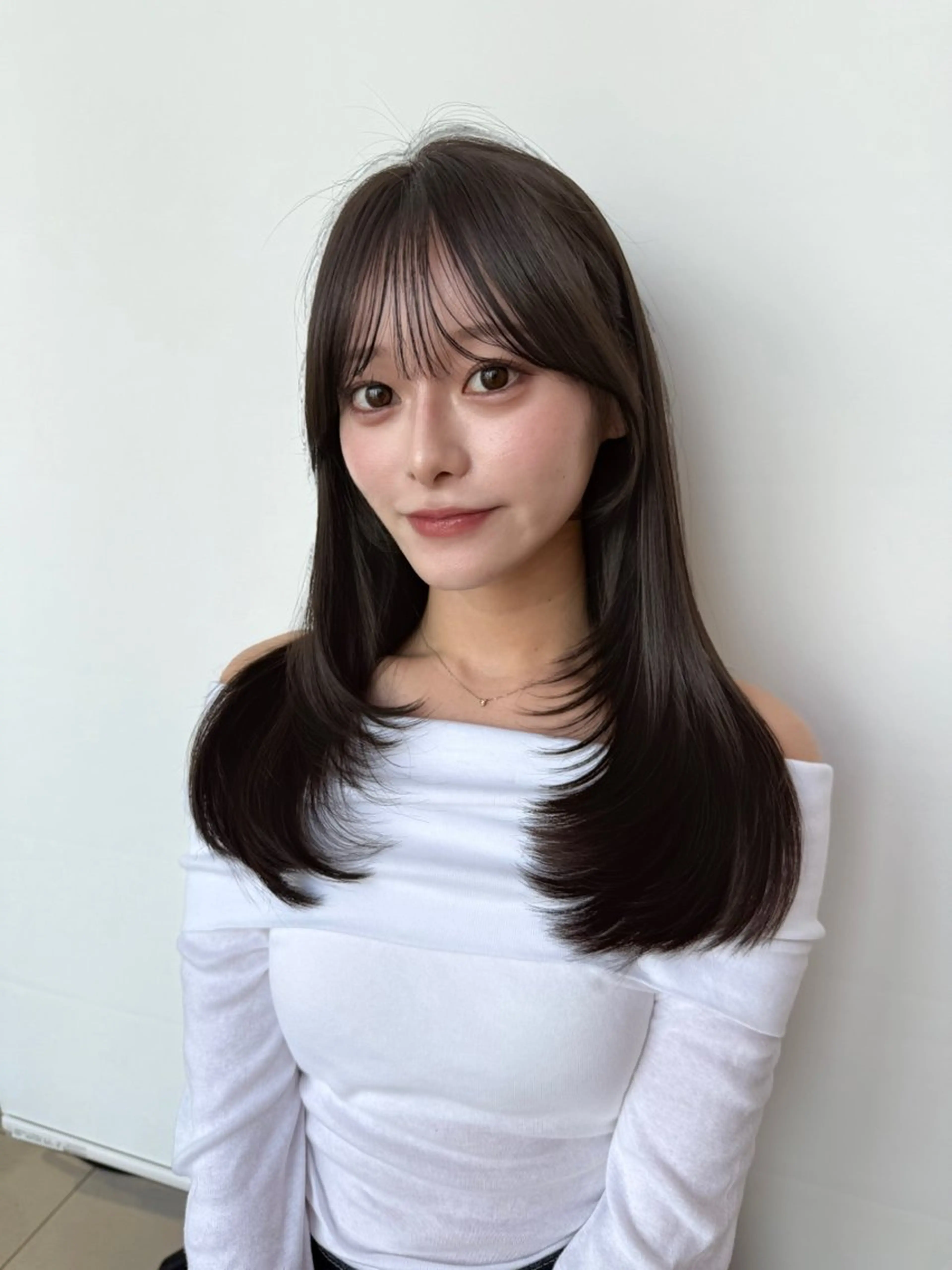 セミロング 似合わせレイヤー/ 透明感カラーのヘアスタイル