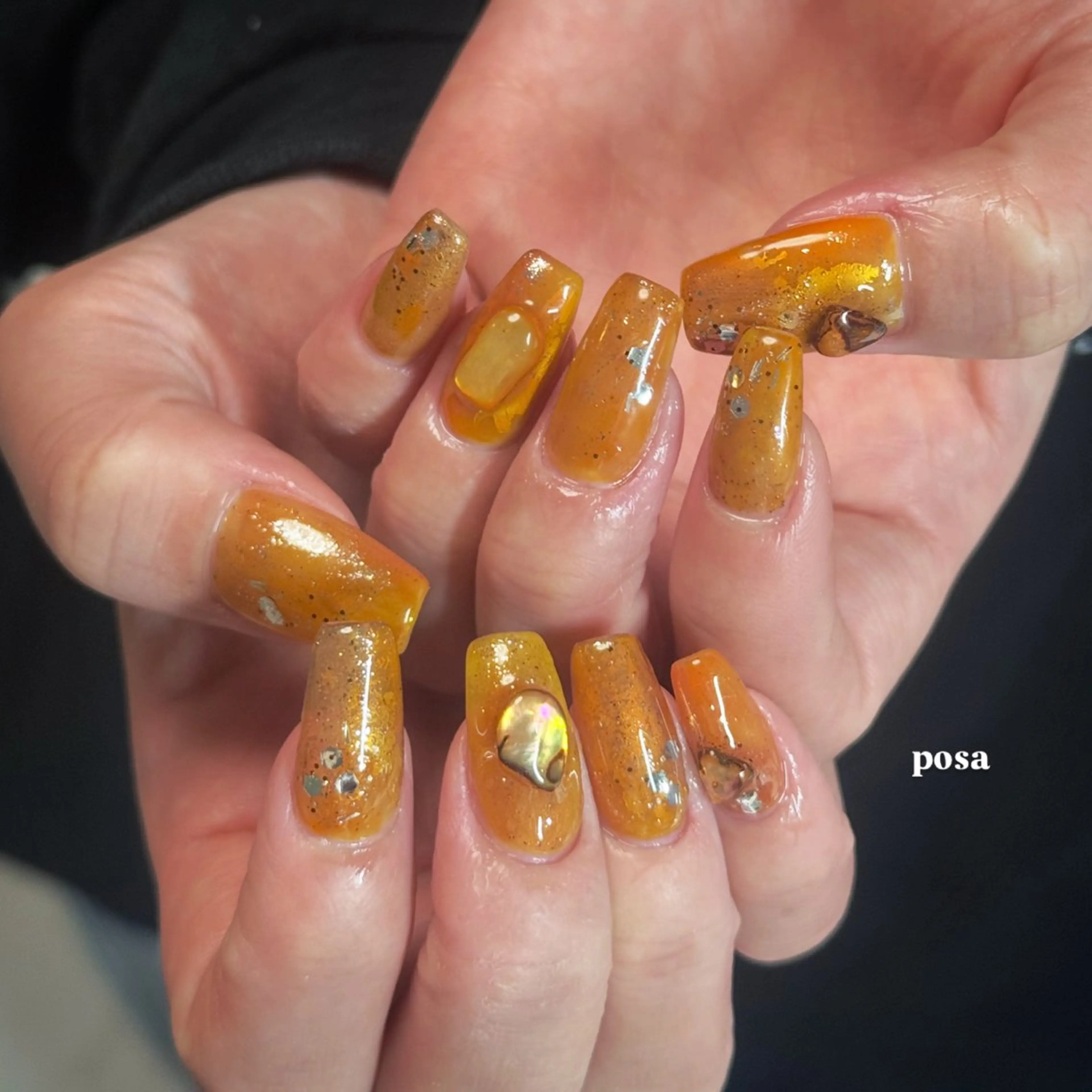 ネイル ニュアンスネイル オレンジ シンプルネイル 黄色 ハンドネイル posa nail モエミのネイルデザイン