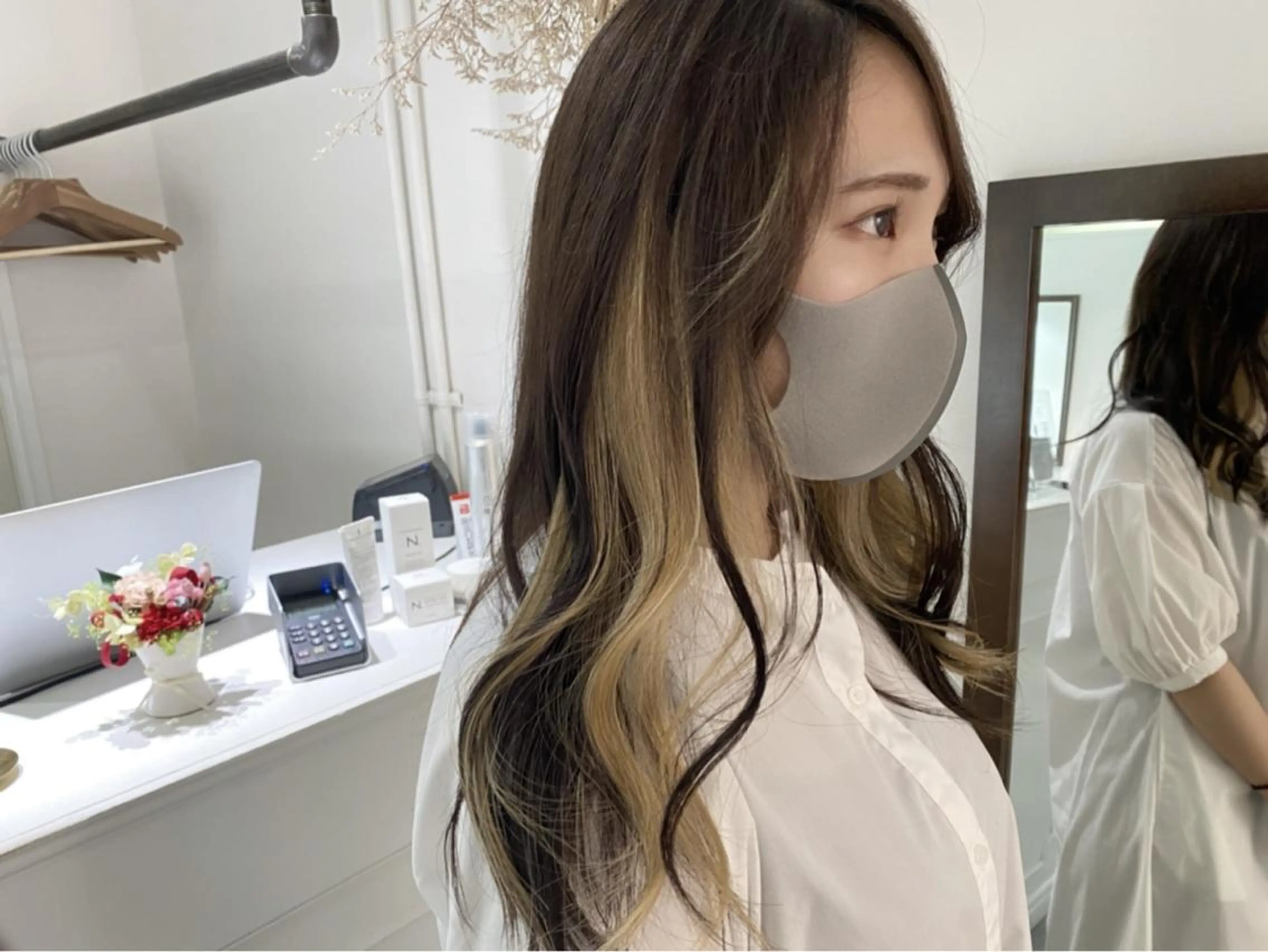 ロング ili 梅田のヘアスタイル