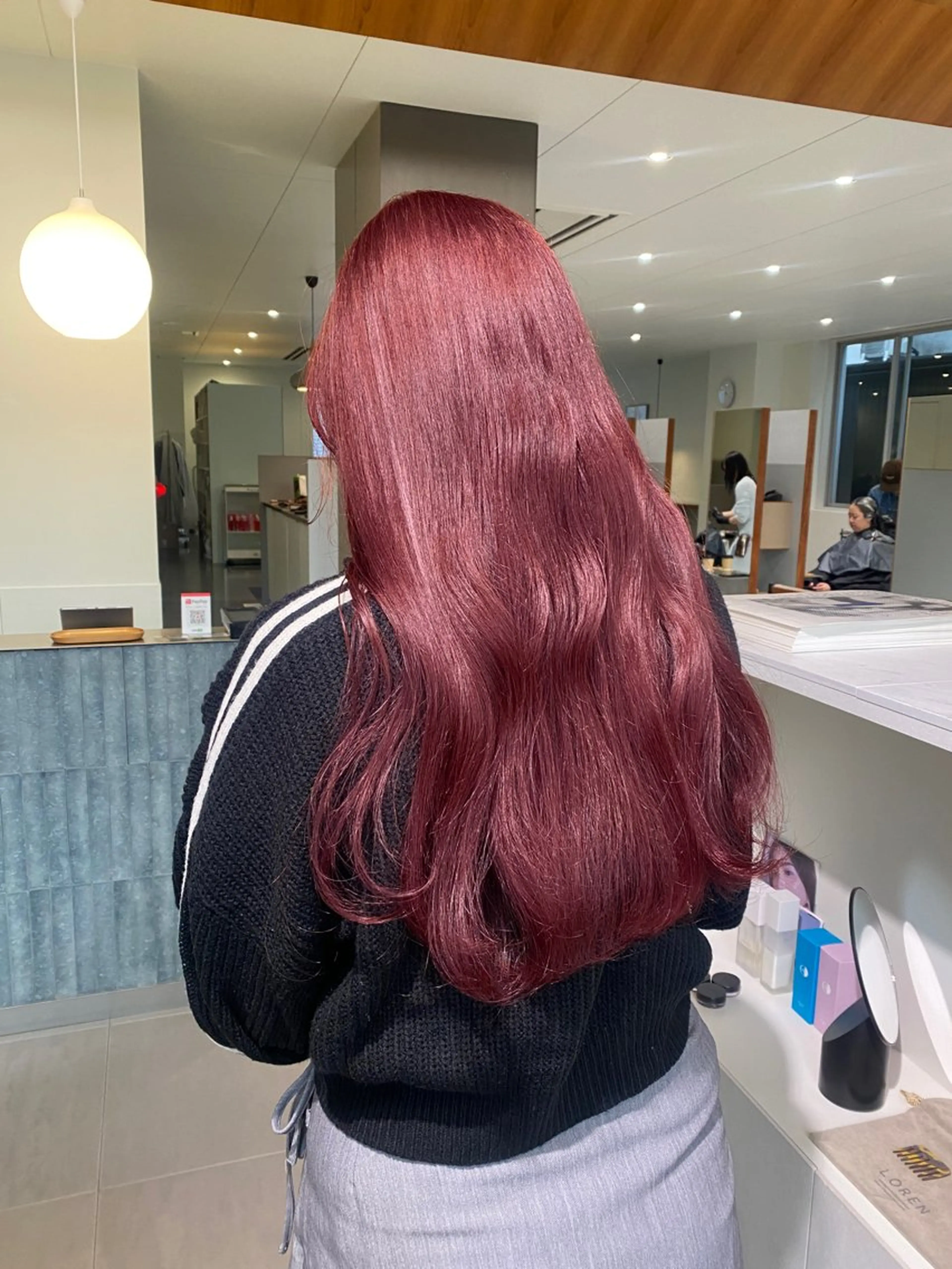 ロング カラー 縮毛矯正 高発色ブリーチ/ ハイレイヤー🪽aiのヘアスタイル