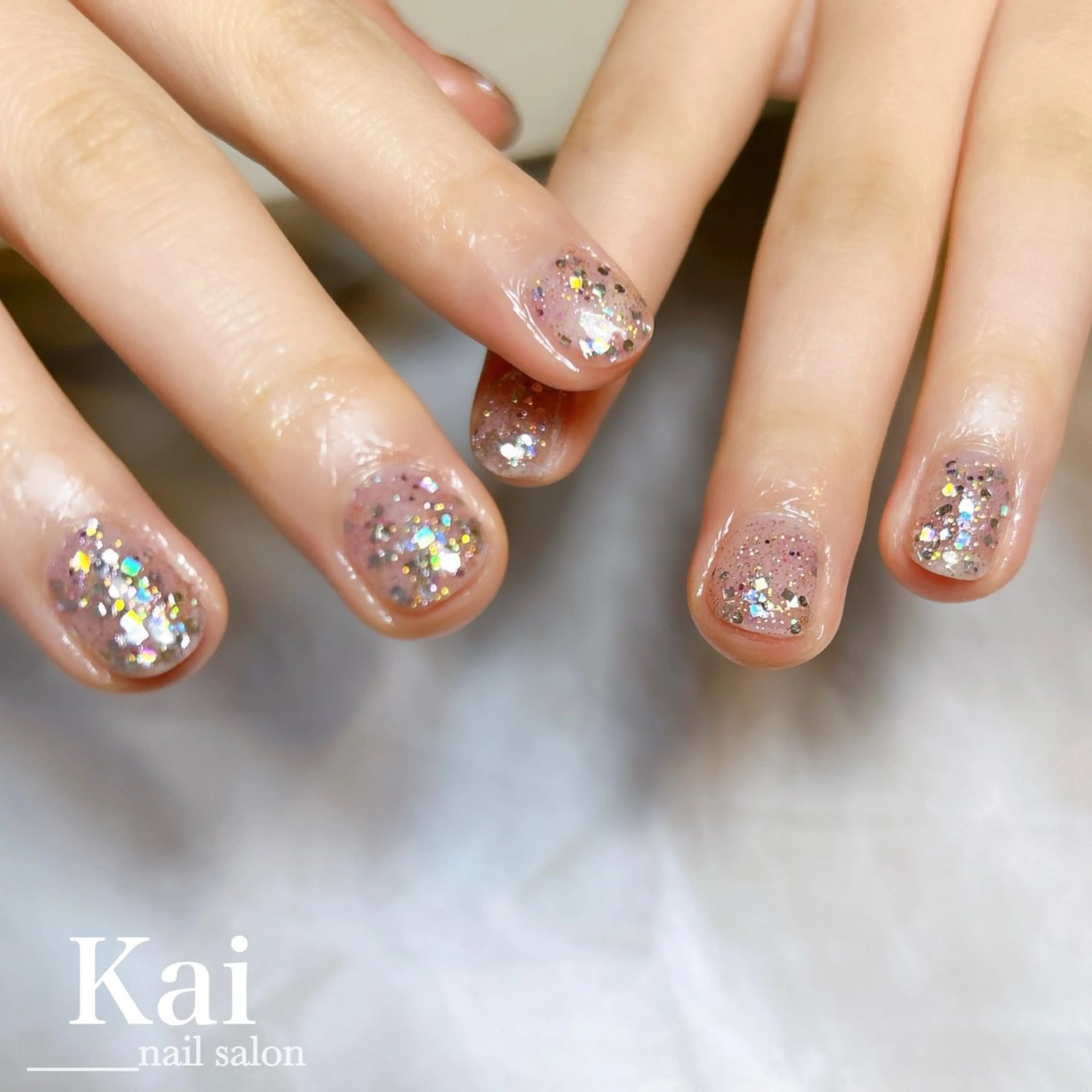 ネイル 成人式 ガーリー グラデーション 韓国ネイル ラメ(グリッター) Kai  nail Mayukoのネイルデザイン