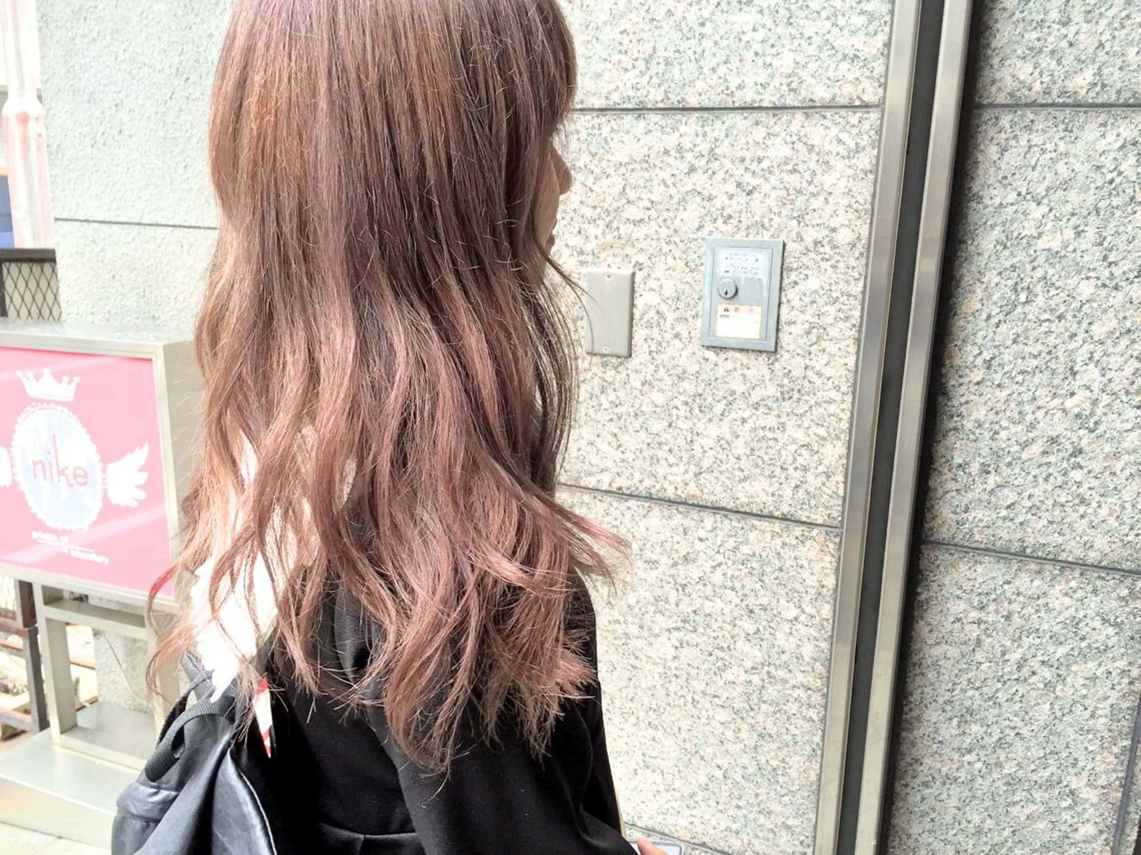 ショート ミディアム セミロング ロング カラー パーマ ヘアアレンジ ベージュカラー ピンクカラー ピンクベージュ nike にけのヘアスタイル