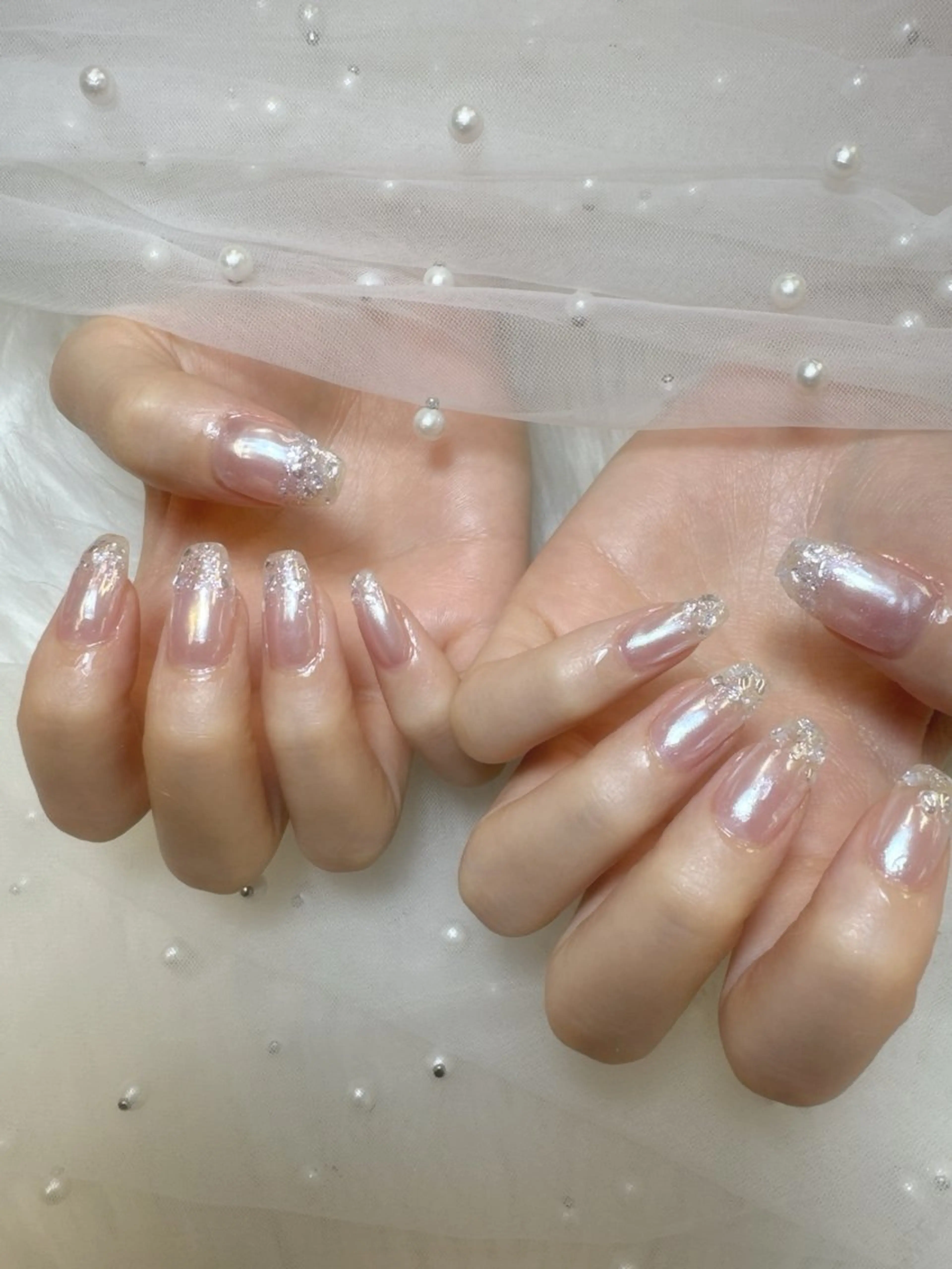 ネイル フレンチネイル ガラスフレンチ マグネットネイル 持ち込み ニュアンスネイル ハンドネイル Queeens nailのネイルデザイン