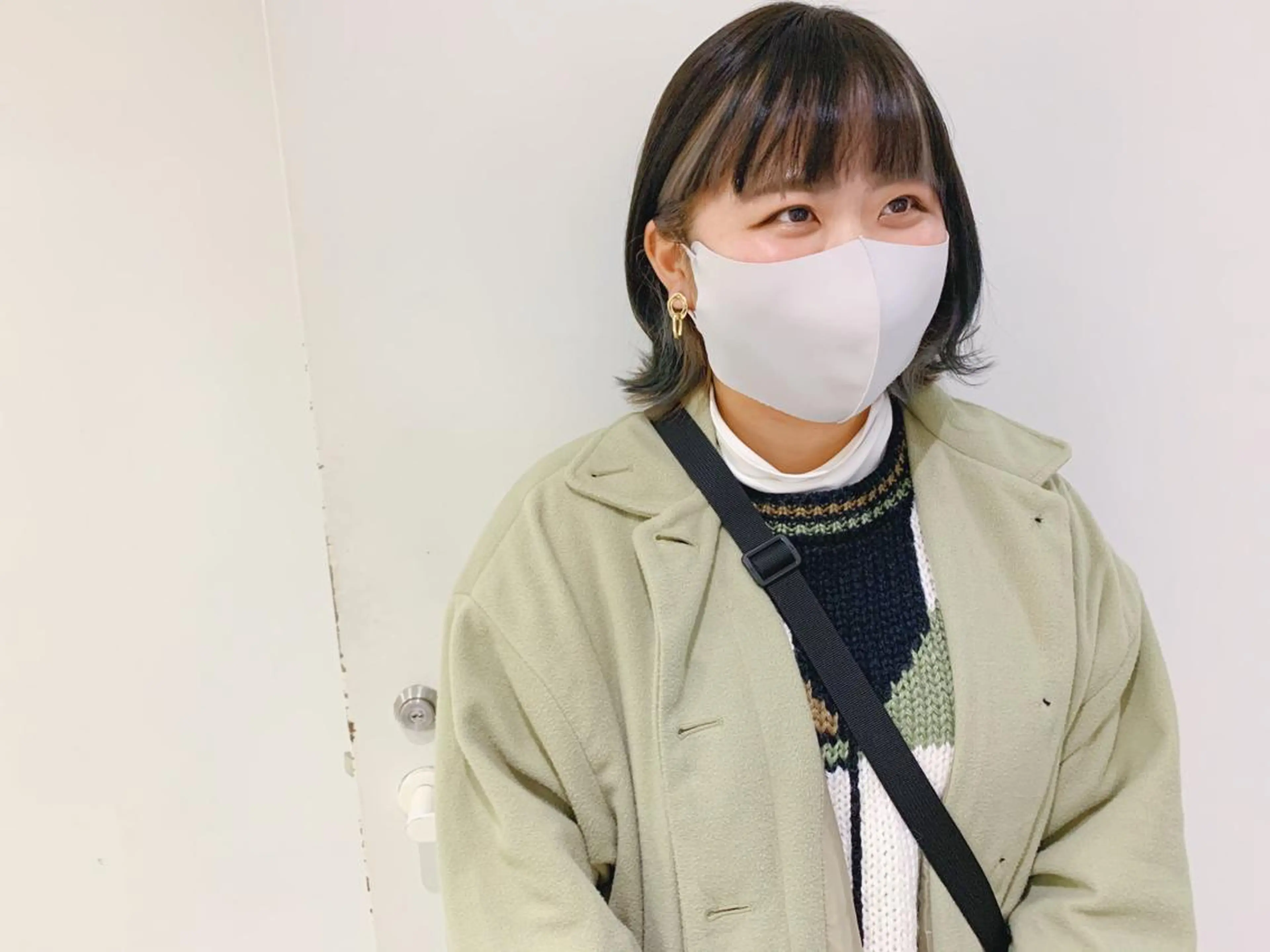 ショート カラー タカハシ ハヤトのヘアスタイル