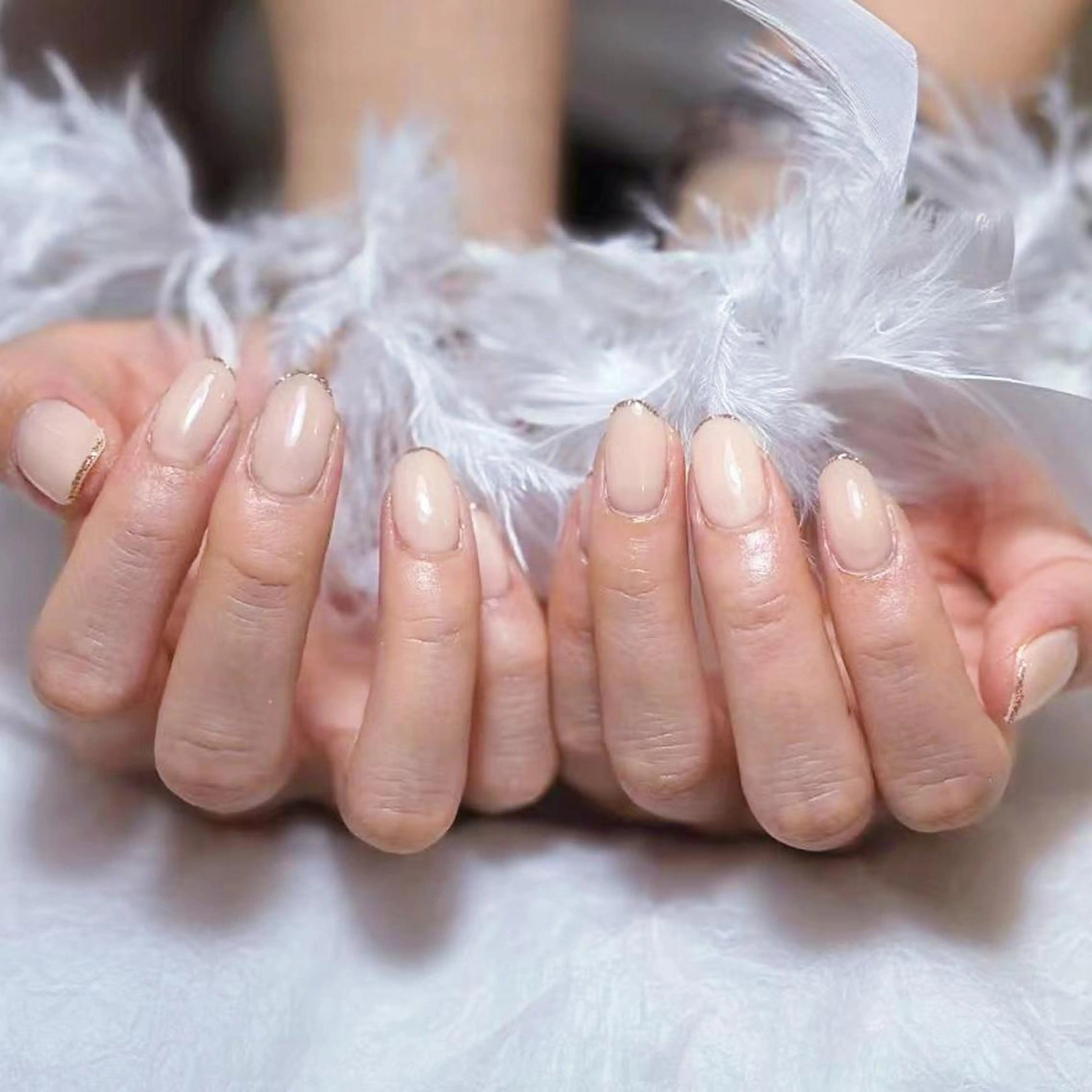 ネイル アートネイル オーロラネイル ガーリー キラキラネイル 韓国ネイル Leah 💅のネイルデザイン