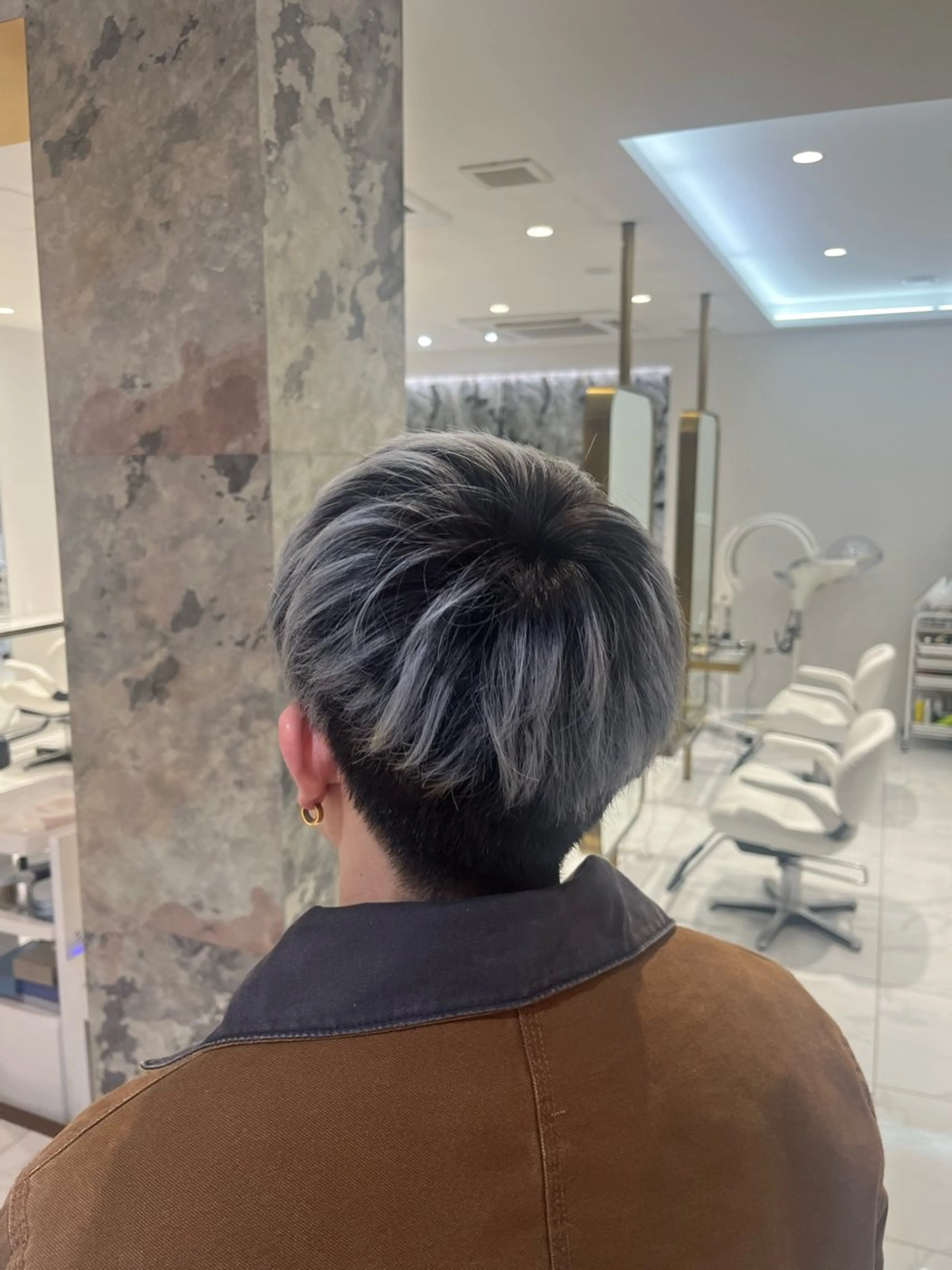 ショート KINGDOM 萩原あかねのヘアスタイル