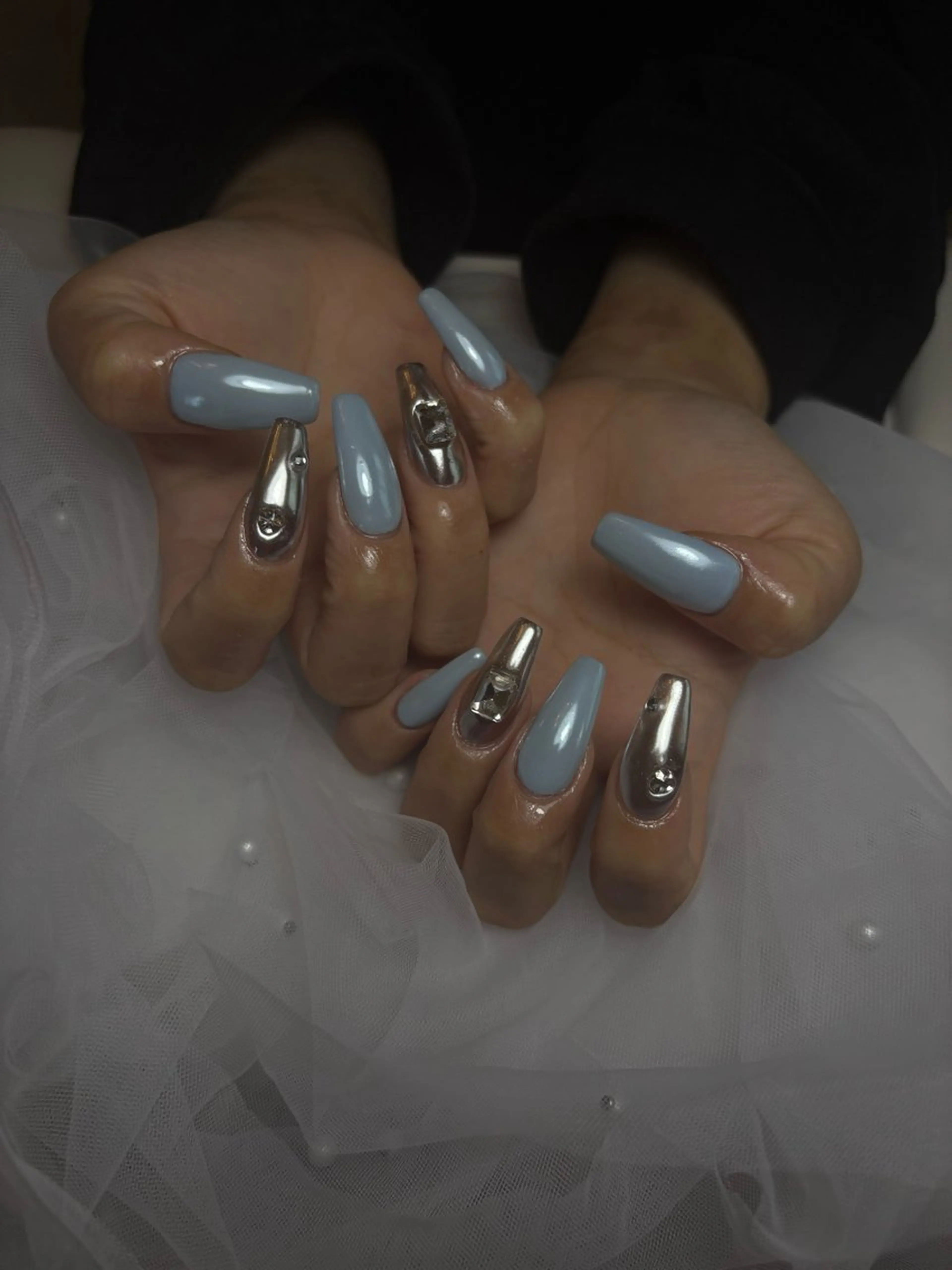 ネイル ハンドネイル 𝐁𝐞𝐥𝐥 𝐦𝐞のネイルデザイン