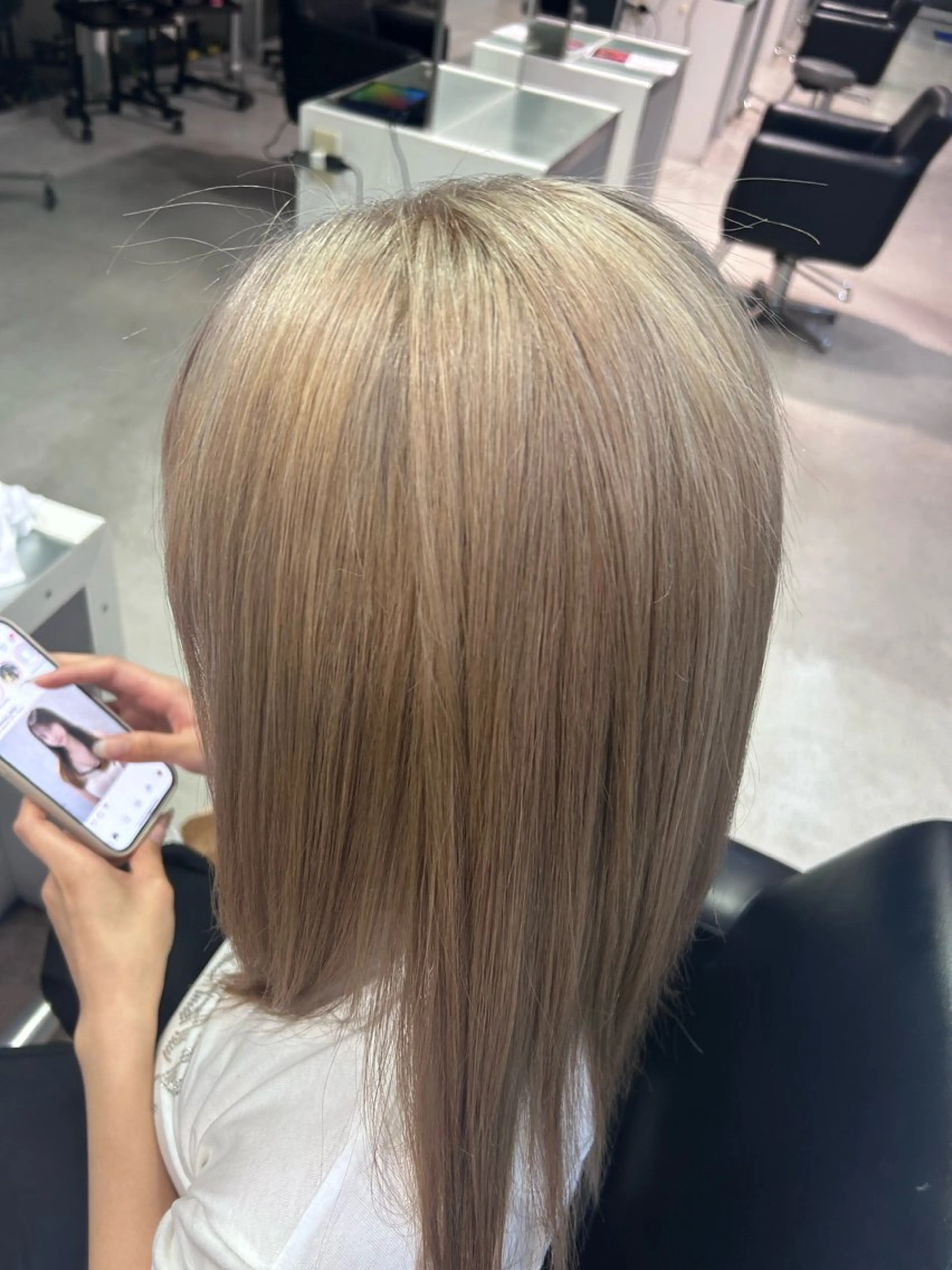 ロング カラーモデル募集中/ ともみのヘアスタイル