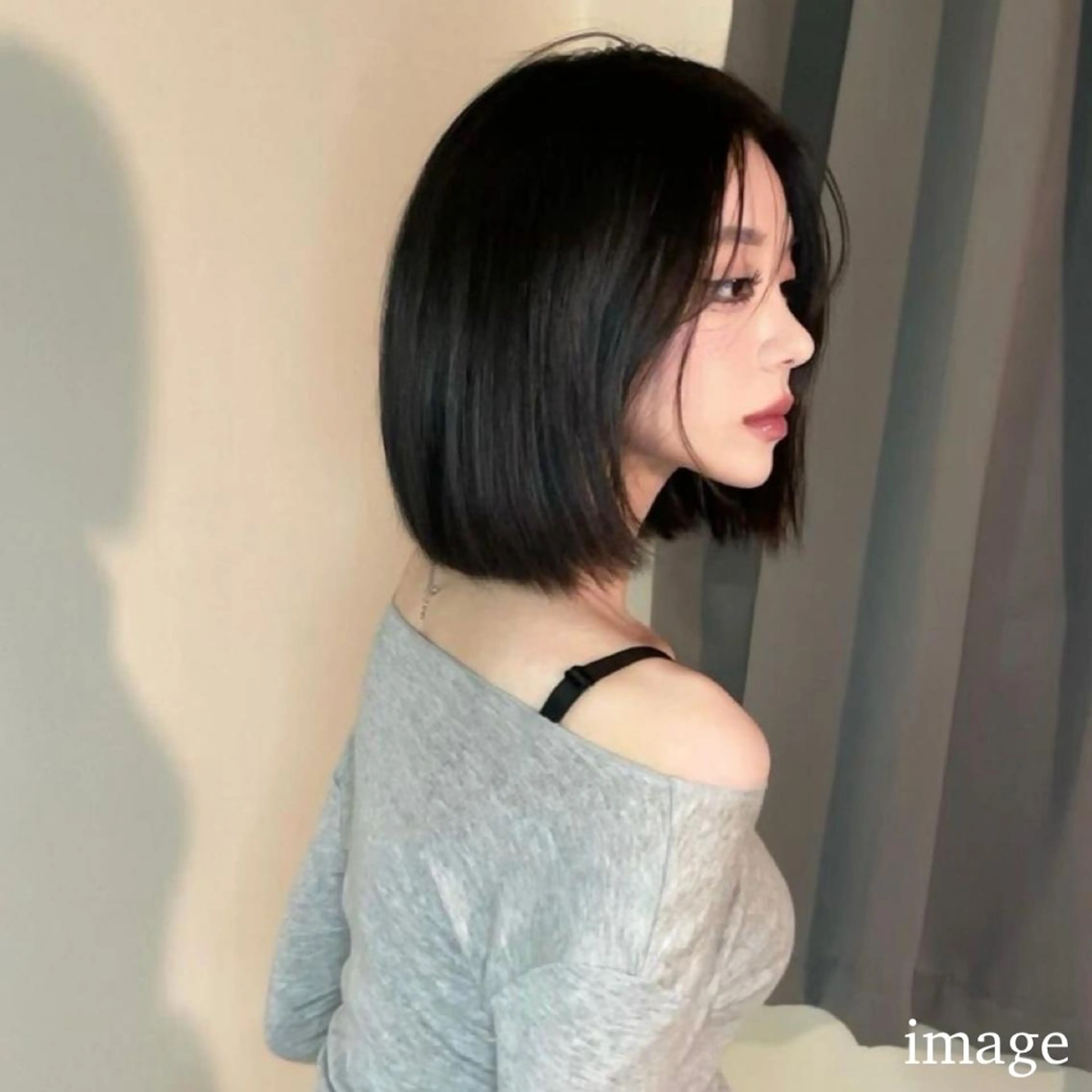 ミディアム カラー 縮毛矯正🤍 盛れるボブ/ひかりのヘアスタイル