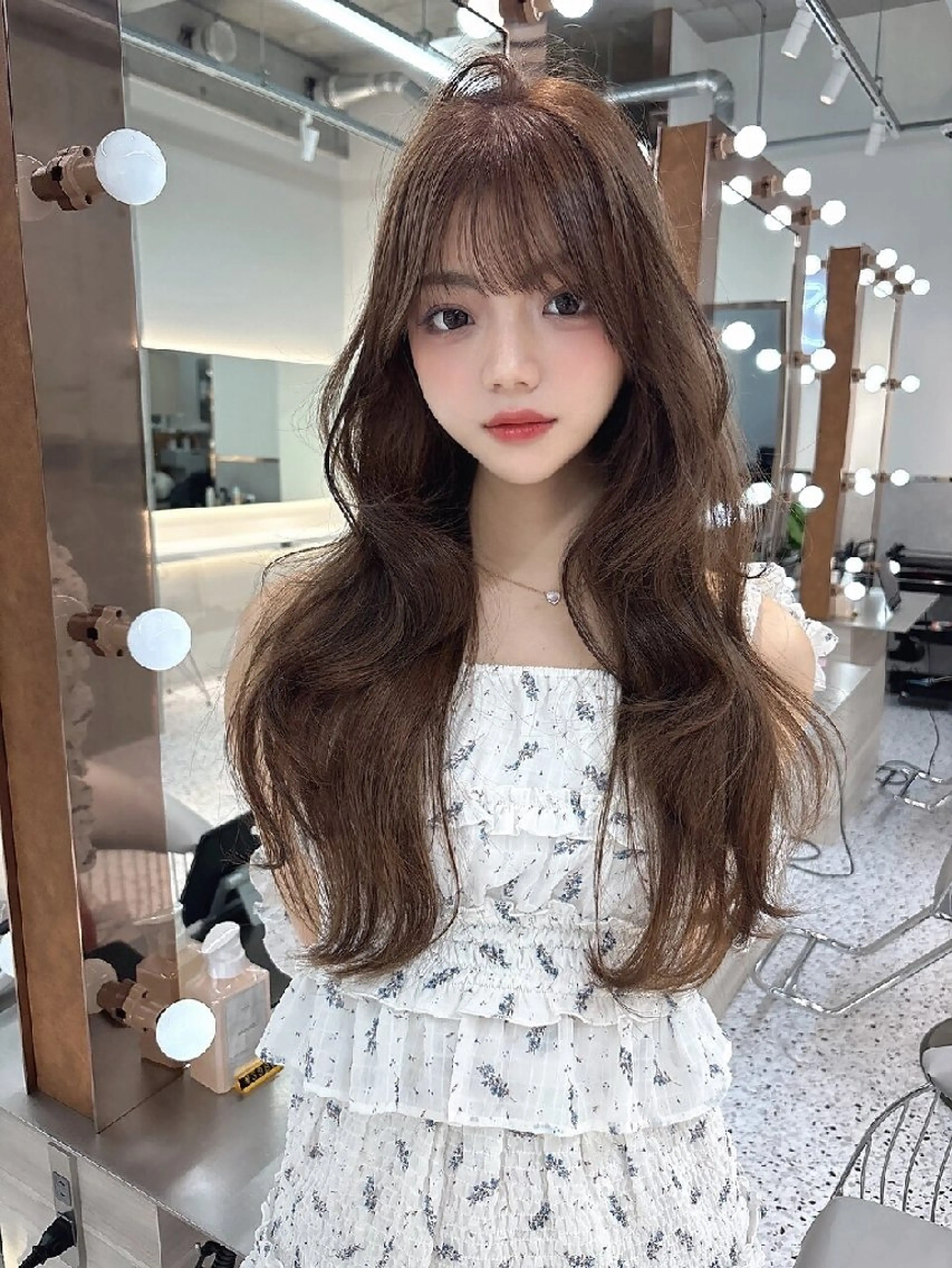 カラー ロング カット ヘアカラー トリートメント Lond Roleのヘアスタイル