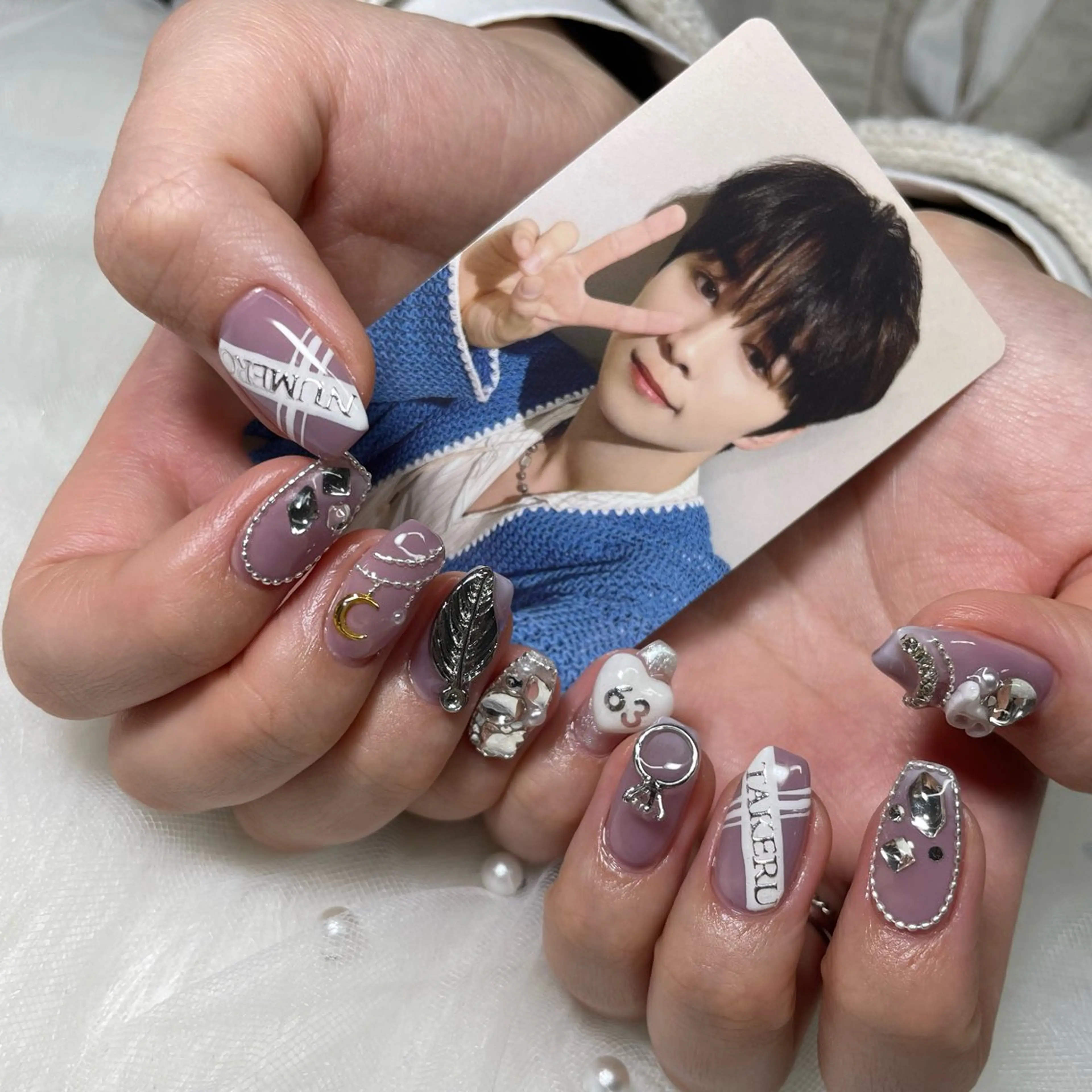 ネイル ハート パープル ホワイト 冬ネイル ハンドネイル Sugar. ひかり໒꒱˚.*のネイルデザイン