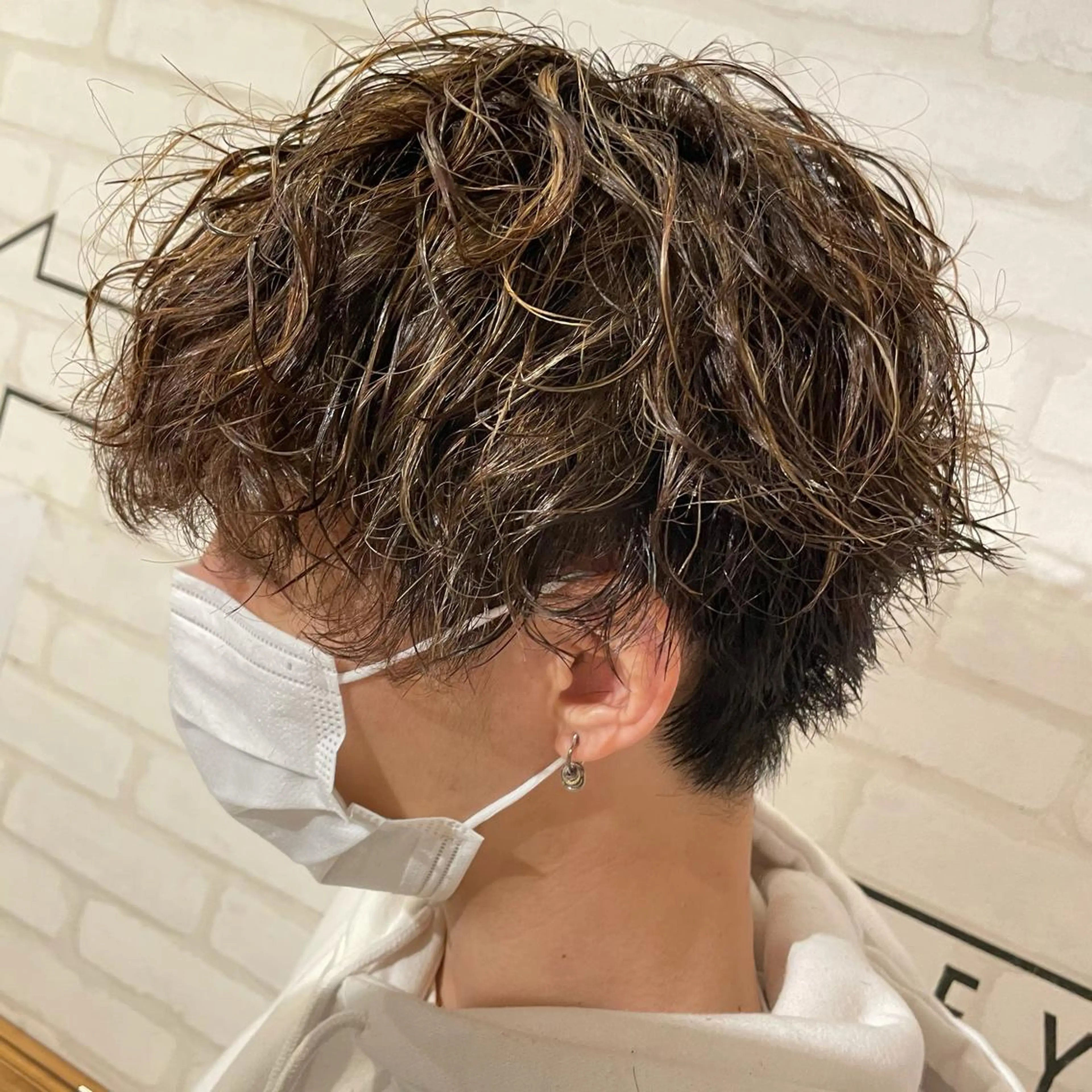 ショート パーマ メンズ カット パーマ 渋谷 メンズ 木下 仁来のヘアスタイル