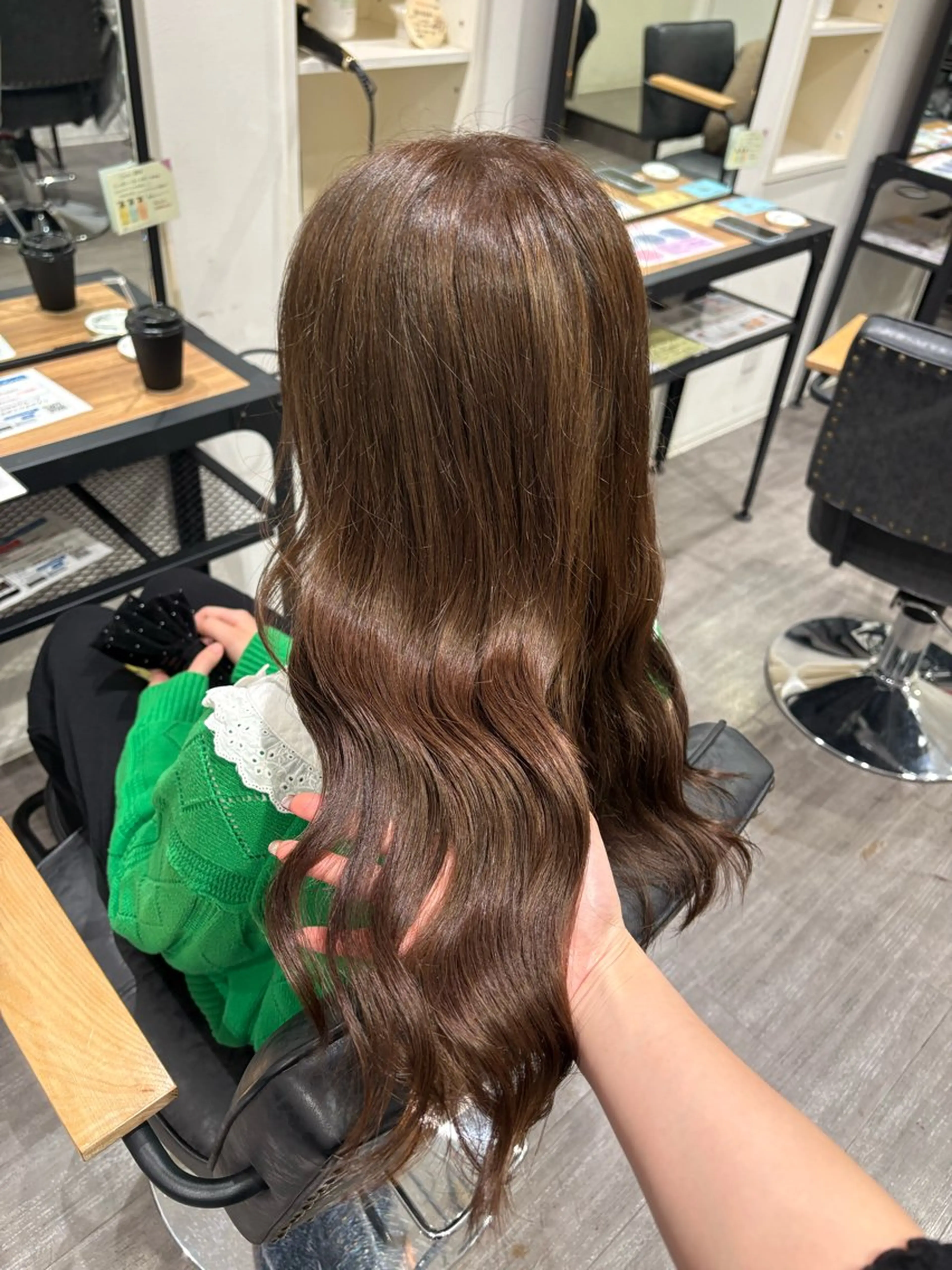 ロング チョコレートブラウン ヘアカラー ひな/ カラーモデル🌼のヘアスタイル