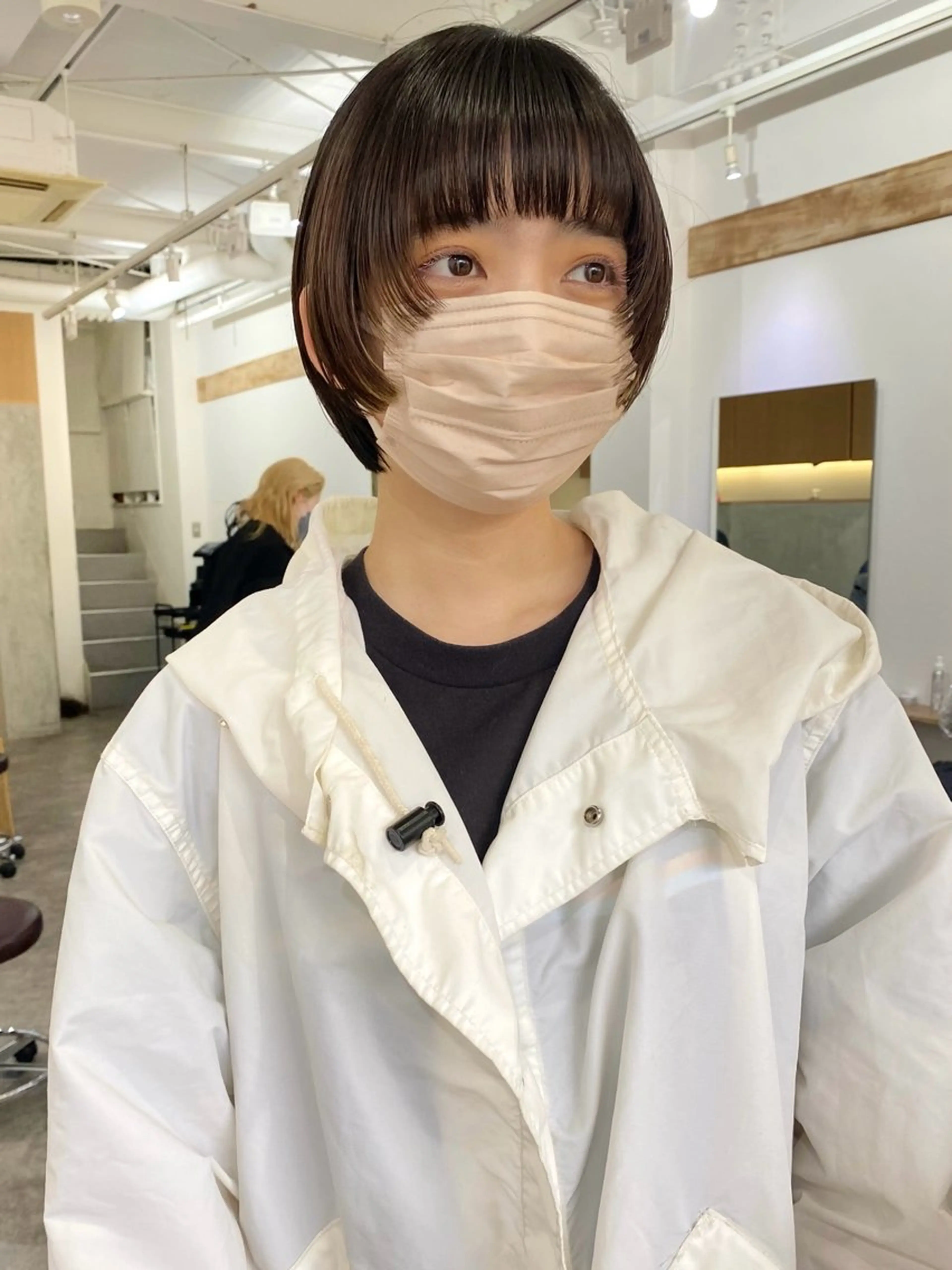 ショート カラー ボブ 森貴裕/ベージュ/ パーマ/オリーブのヘアスタイル