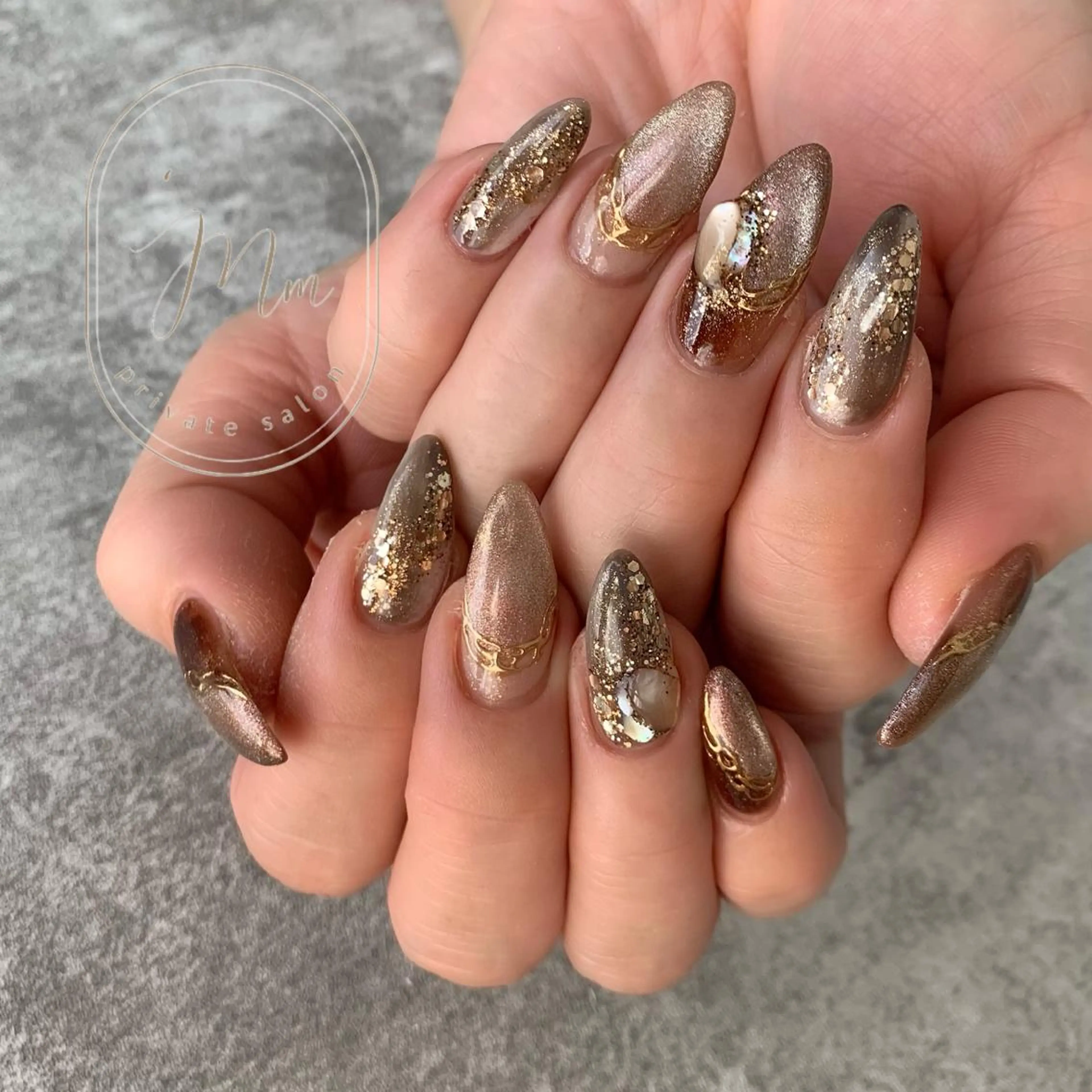 ネイル 'mm  (ミリ) ＭＡＮＡＭＩのネイルデザイン