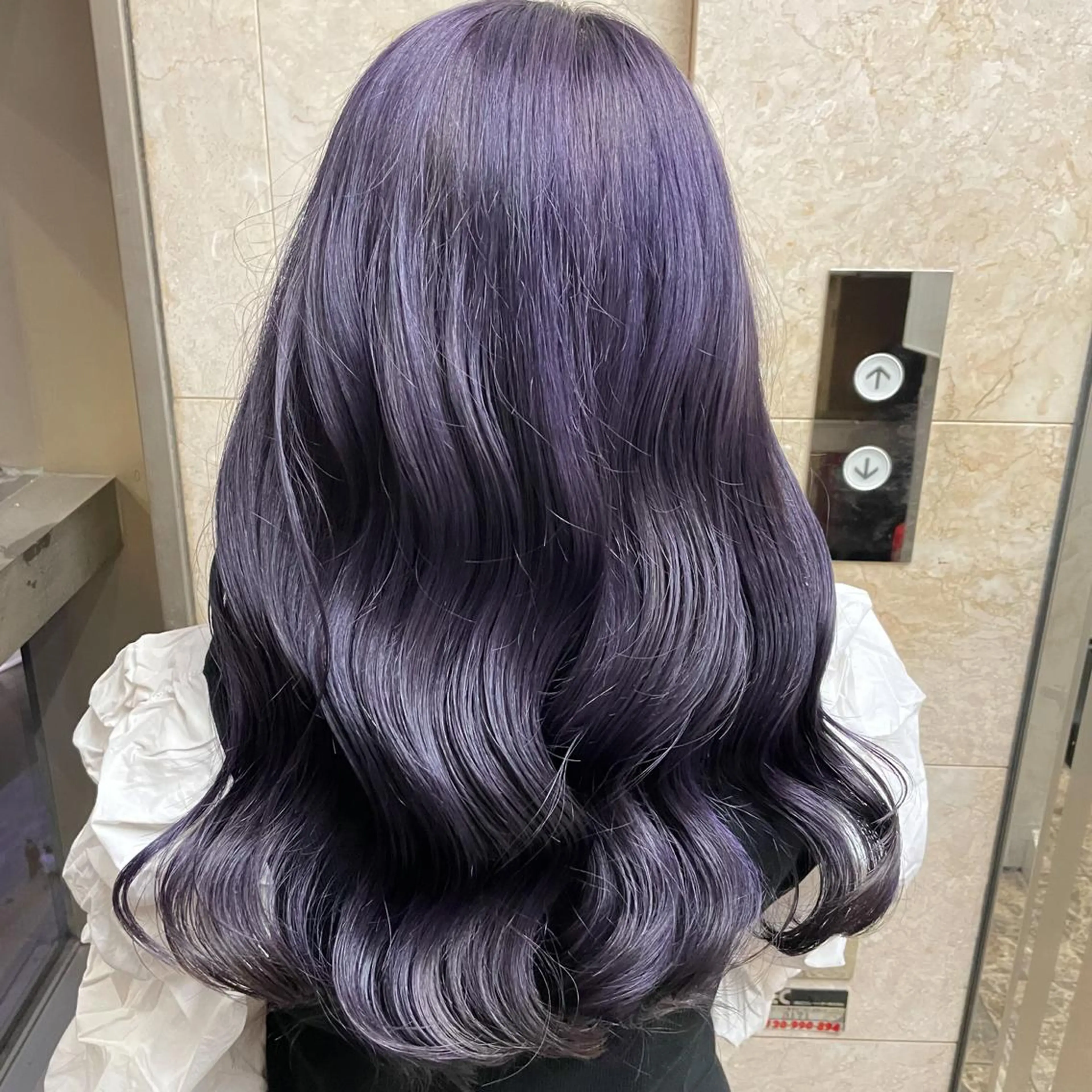 ロング カラー ゆう🫧 透明感/ハイトーンのヘアスタイル