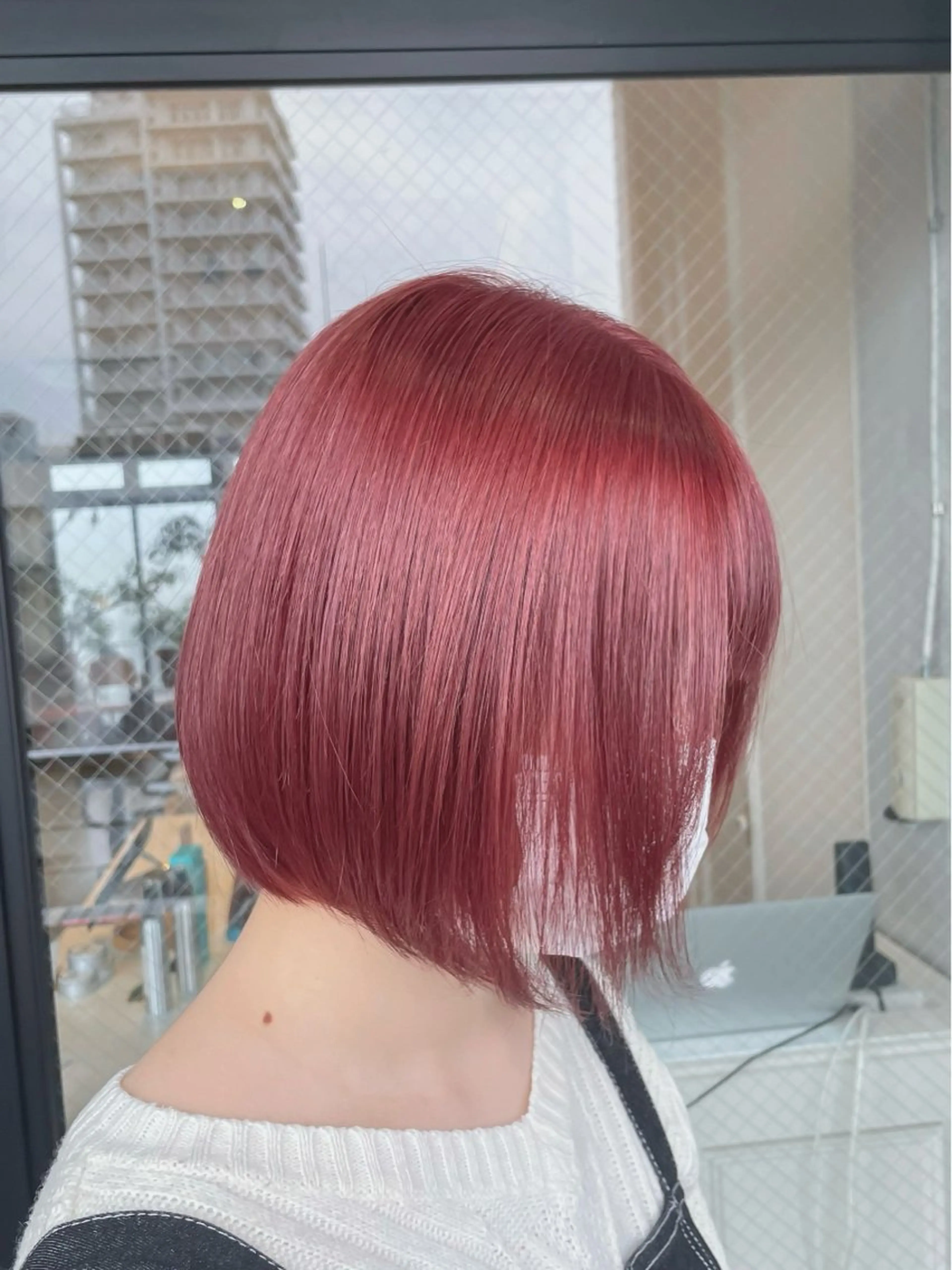 ショート カラー カット ヘアカラー トリートメント 西村 れいのヘアスタイル