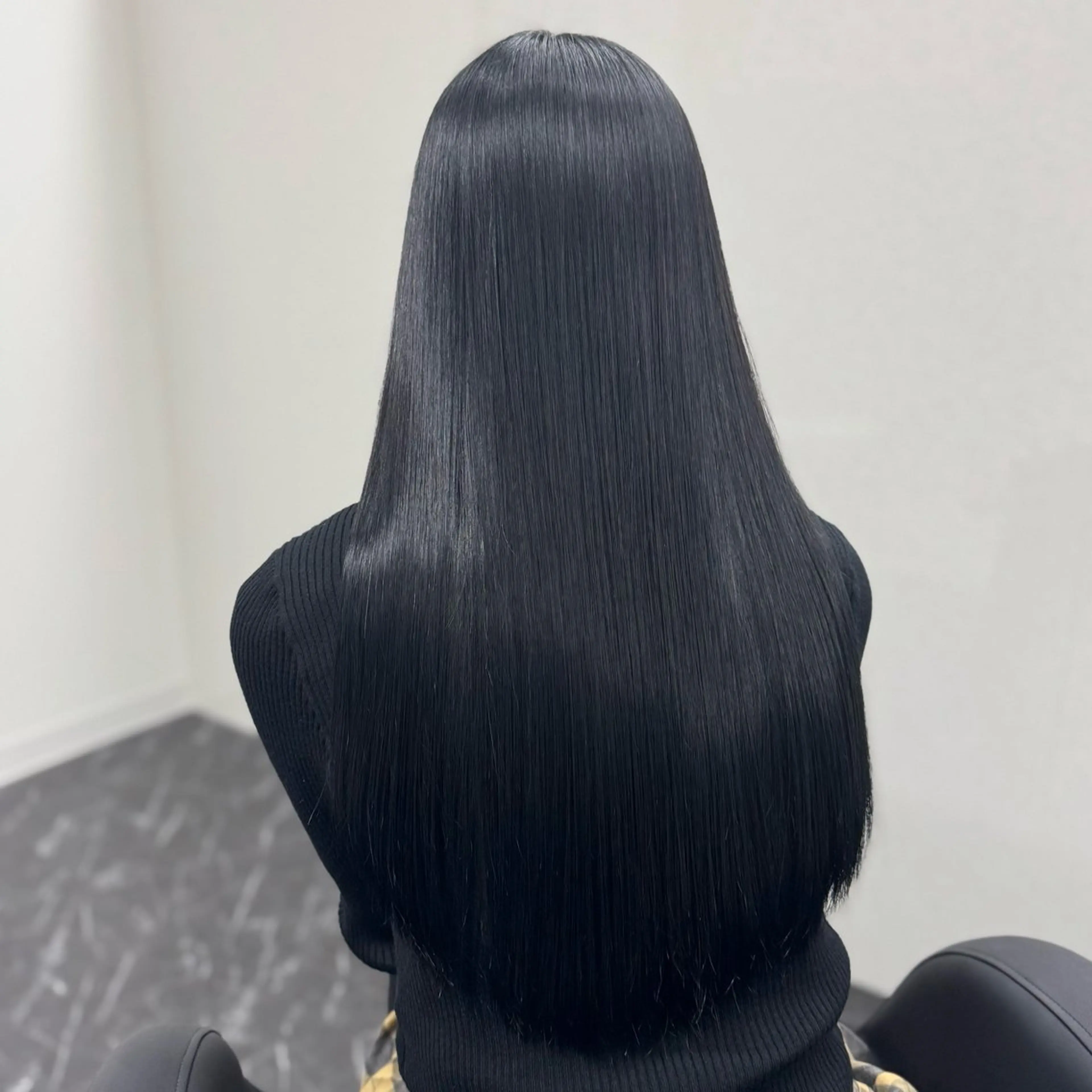 ロング パーマ 髪質改善 韓国風ヘア 縮毛矯正 トリートメント ヘアカラー トリートメント 髪質改善Ⅰ透明感 艶カラーⅠたつやのヘアスタイル