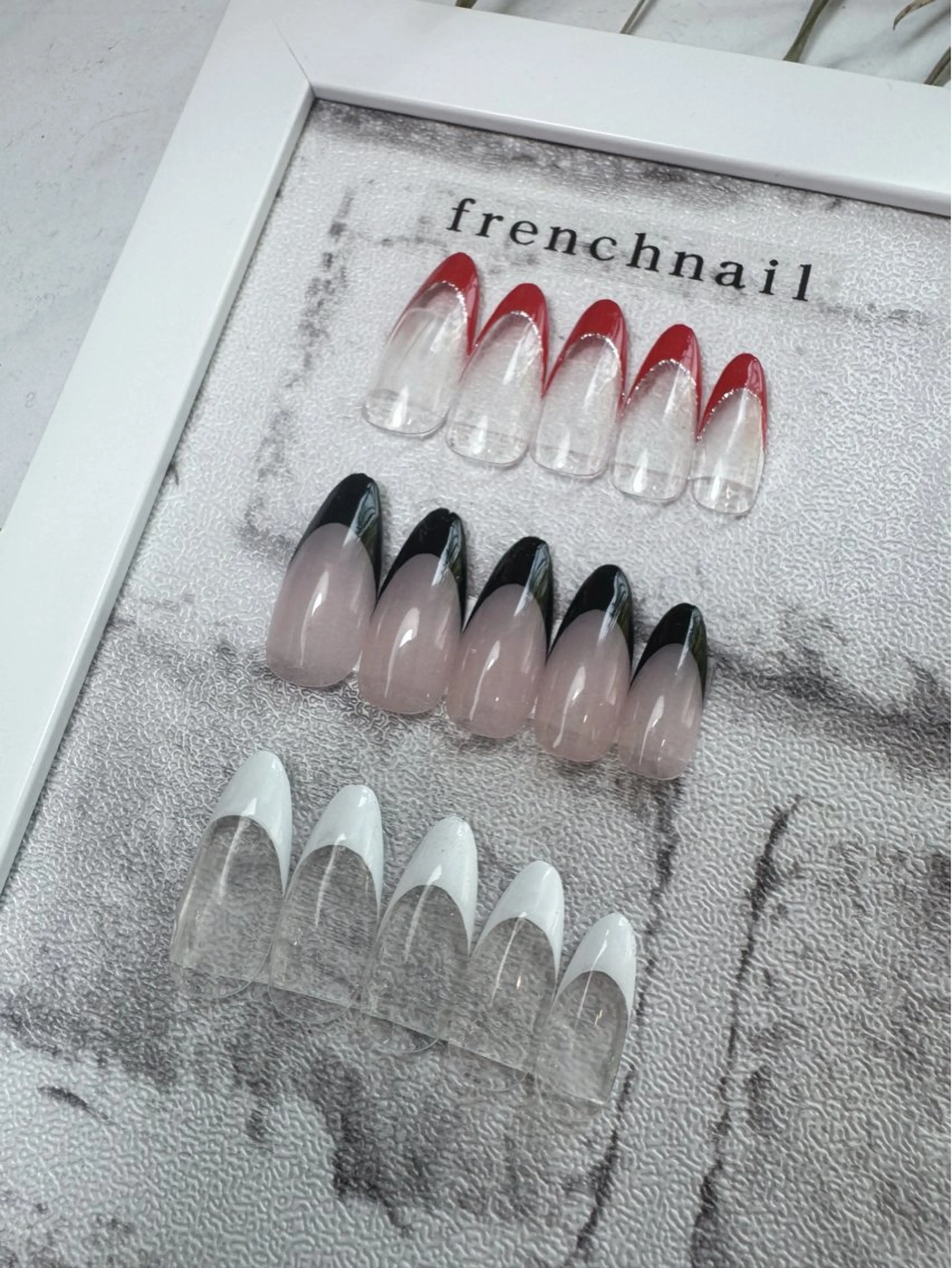 ネイル フレンチネイル Kealoha nail所属・西村 ゆりのネイルデザイン