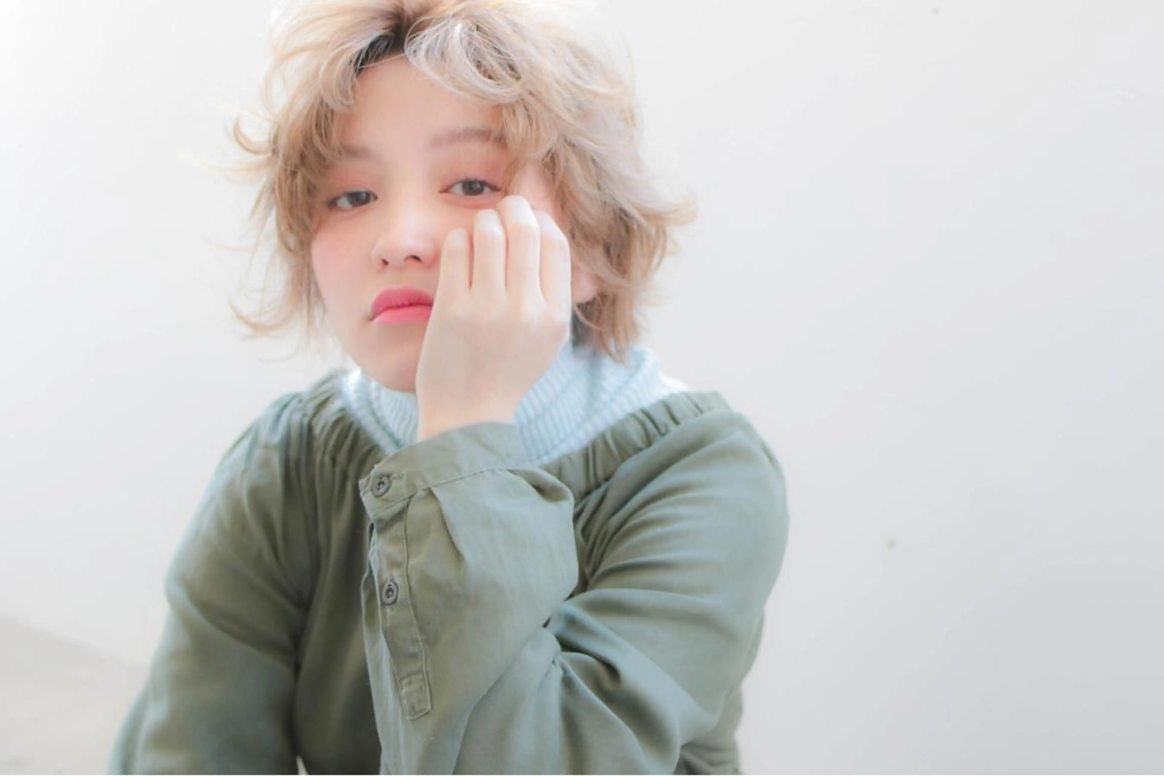 ショート カラー パーマ 表参道/さあ や/大人ナチュラルのヘアスタイル