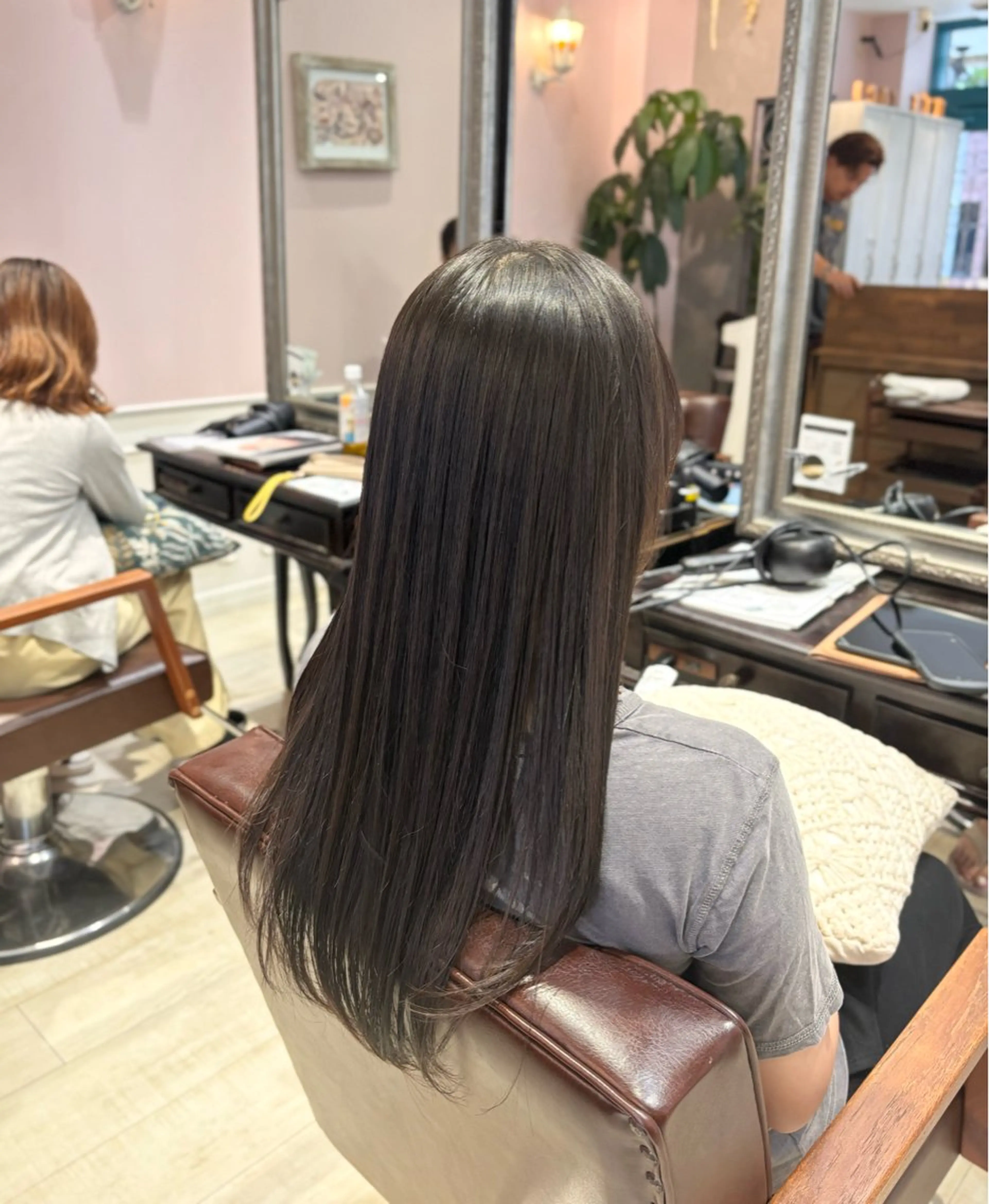 ロング 🌱なゆみ🌱透明感 /ナチュラル/高宮のヘアスタイル