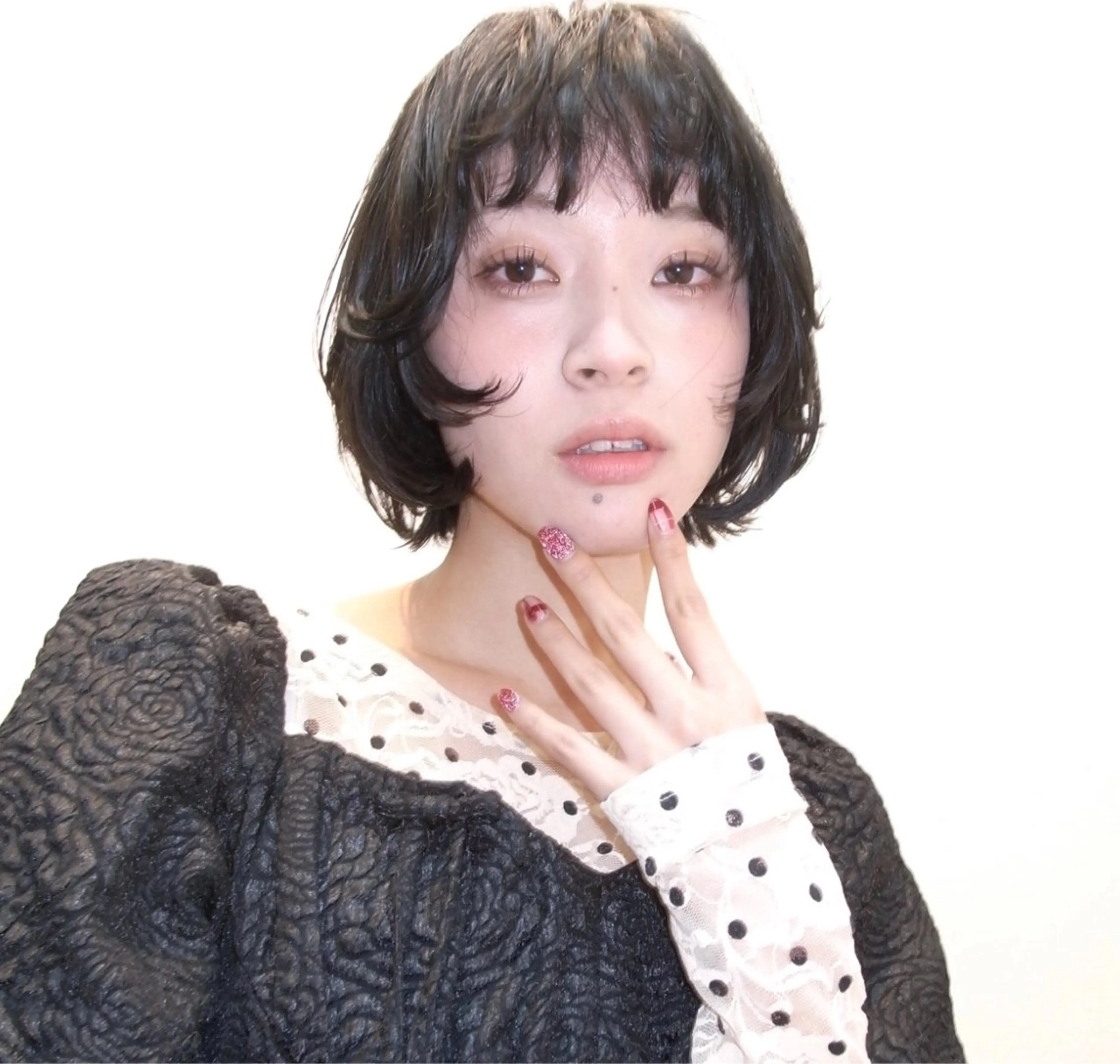 ショート カラー ベージュ/透明感/ 桃子🎀のヘアスタイル