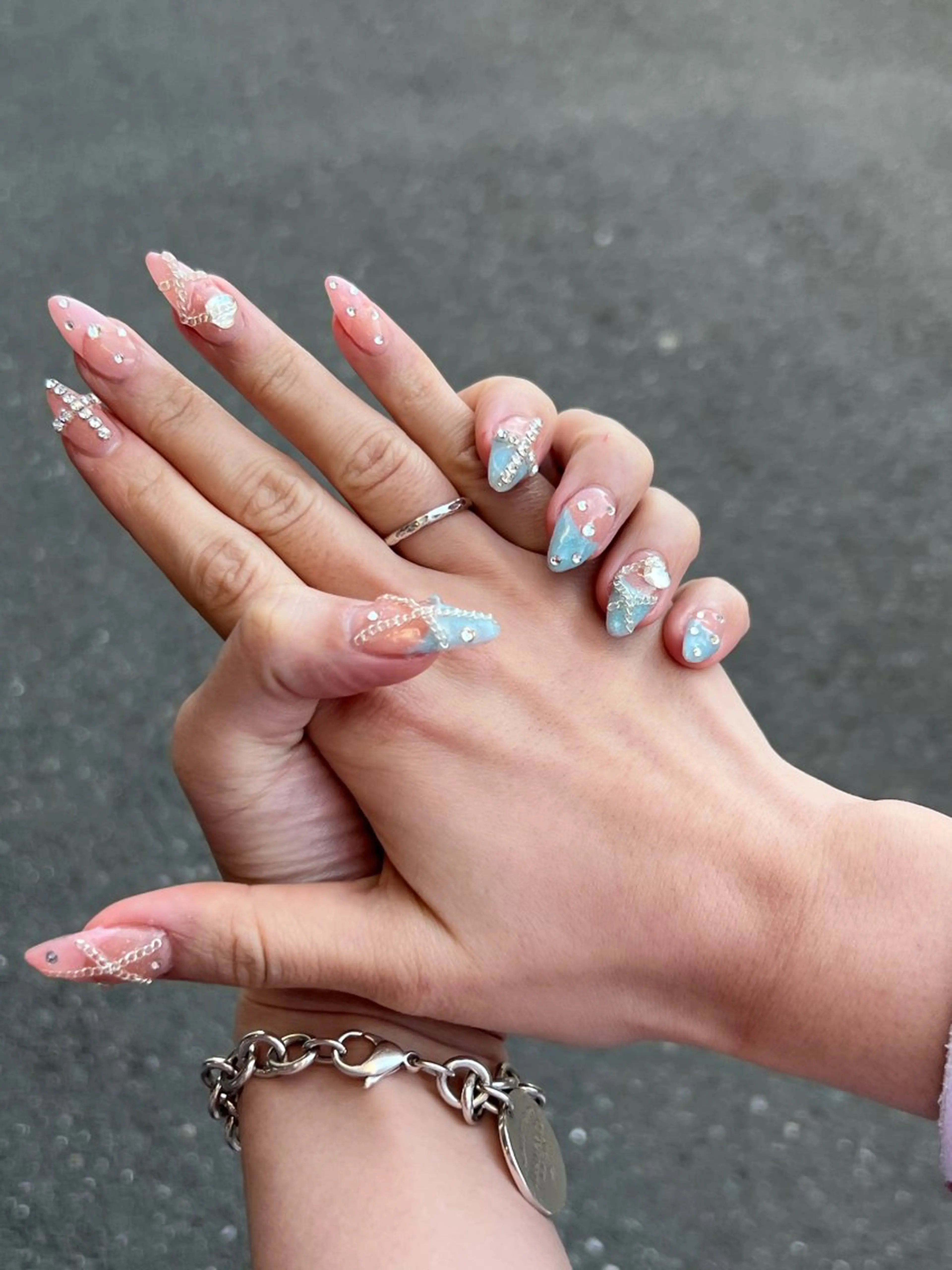 ネイル Hikari 🌺のネイルデザイン