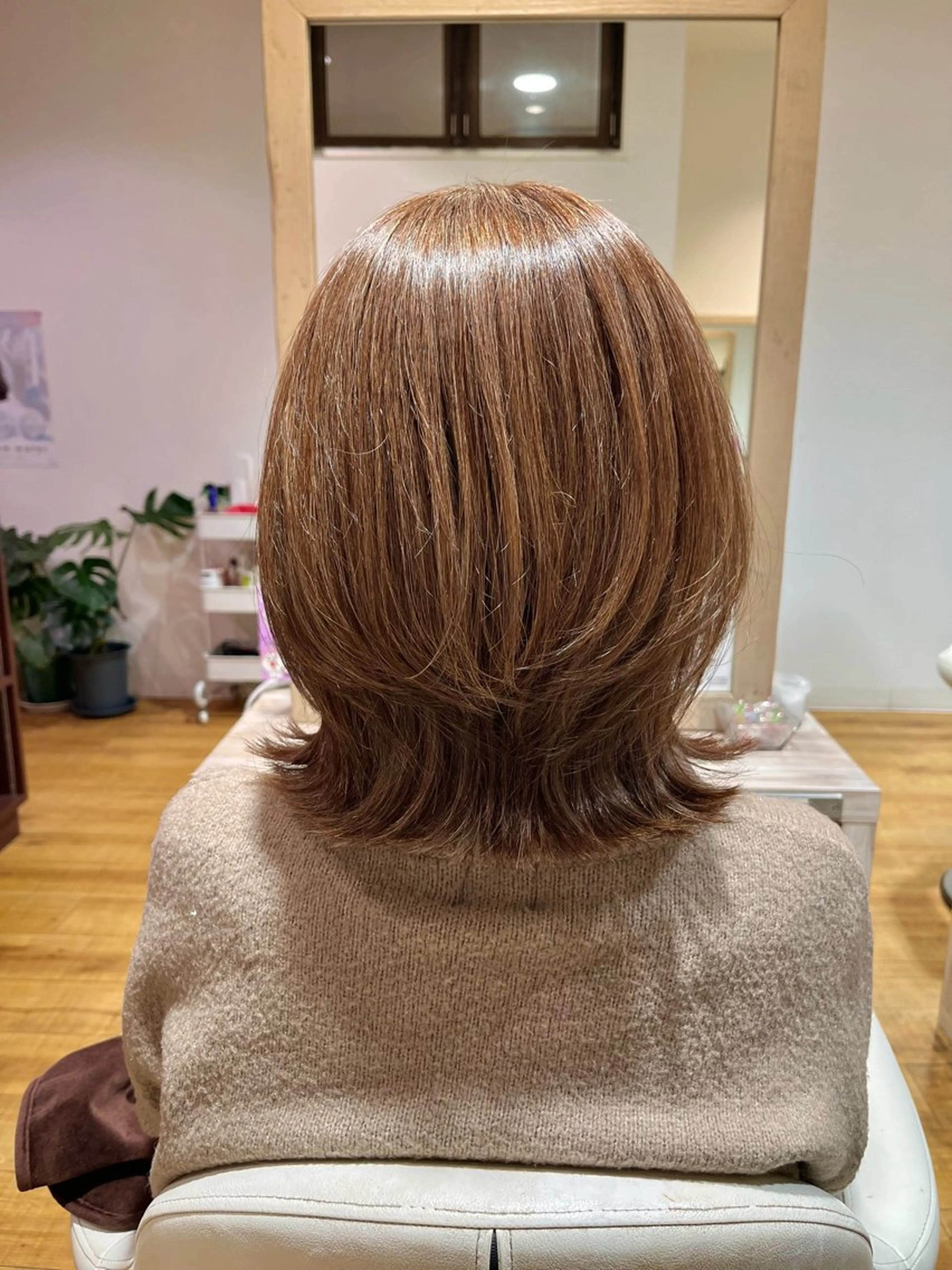 ミディアム emma 星野のヘアスタイル