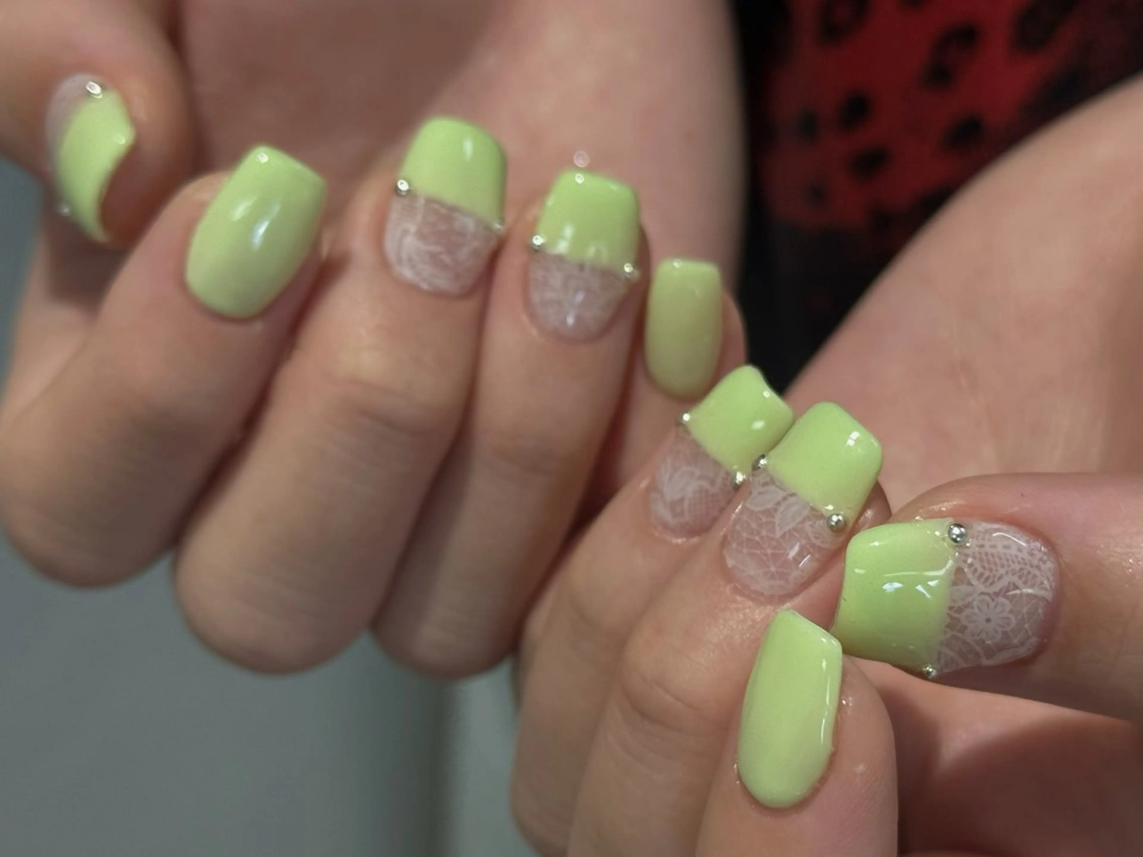 ネイル チークネイル フレンチネイル 韓国ネイル マグネットネイル 持ち込み ハンドネイル Hi nail🎀 池袋kozueのネイルデザイン