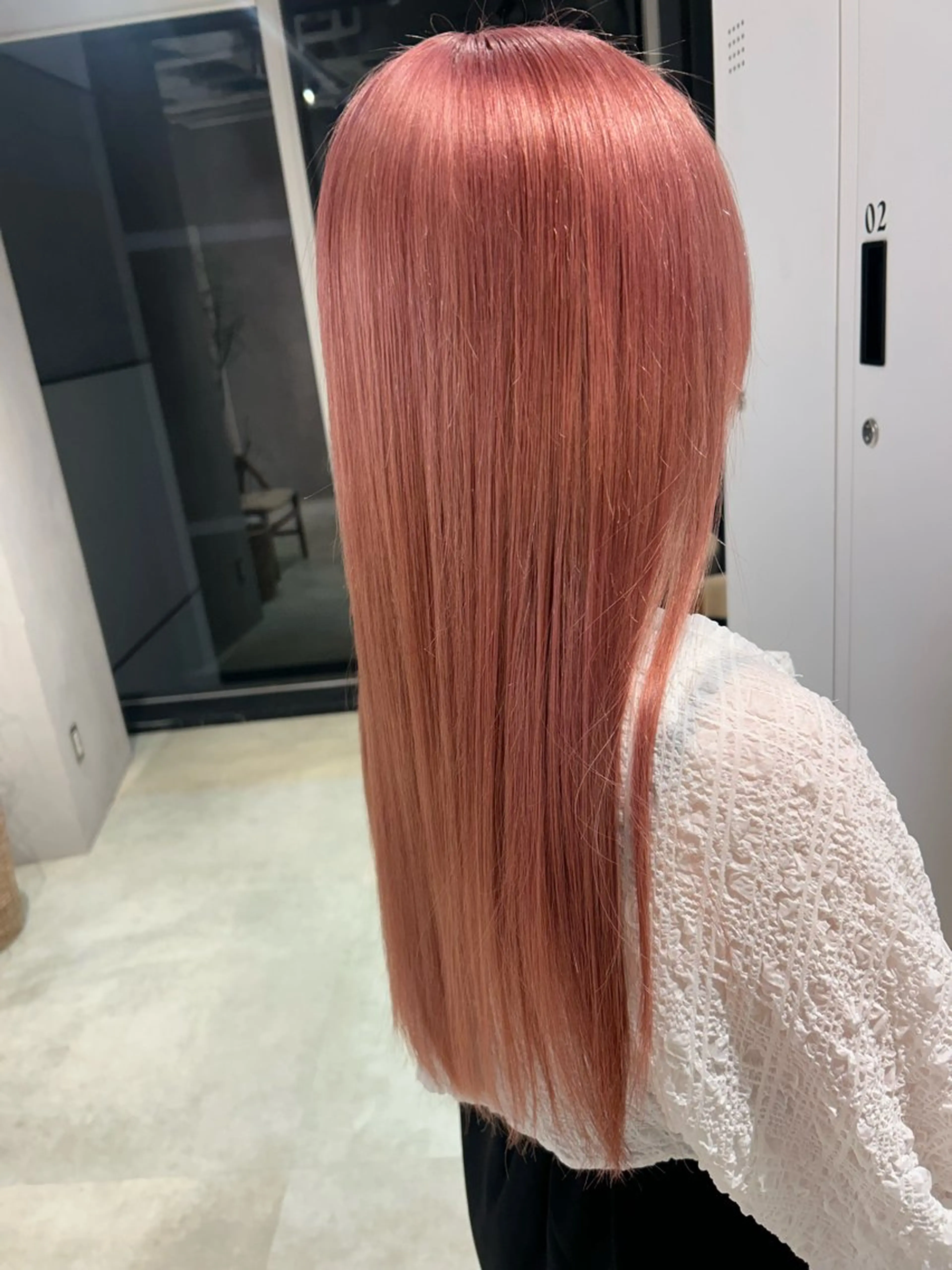 ロング カラー ベージュカラー コーラルベージュ ヘアカラー トリートメント ピンク/ベージュ /似合わせ/田島百華のヘアスタイル