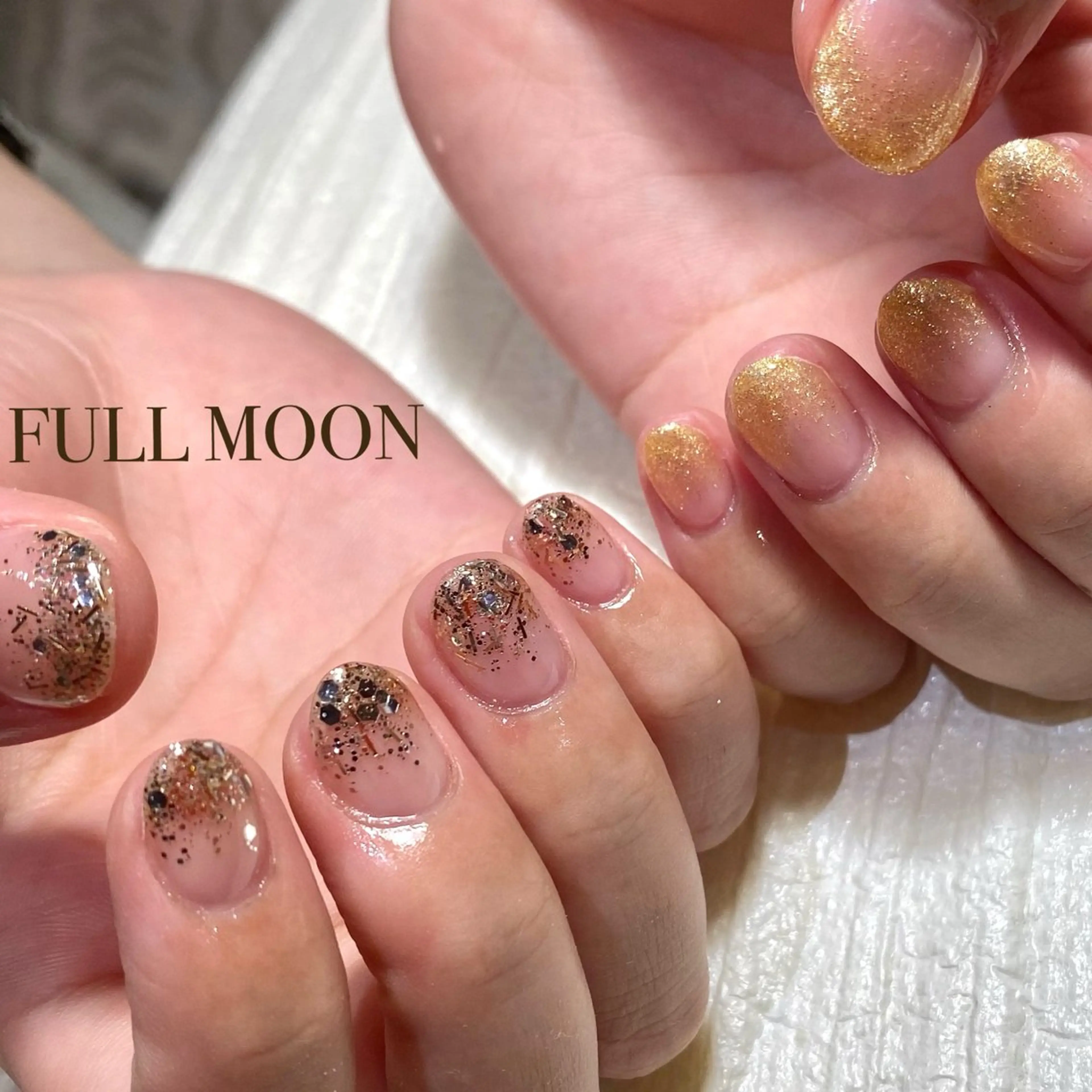 ネイル ハンドネイル FULL MOONのネイルデザイン