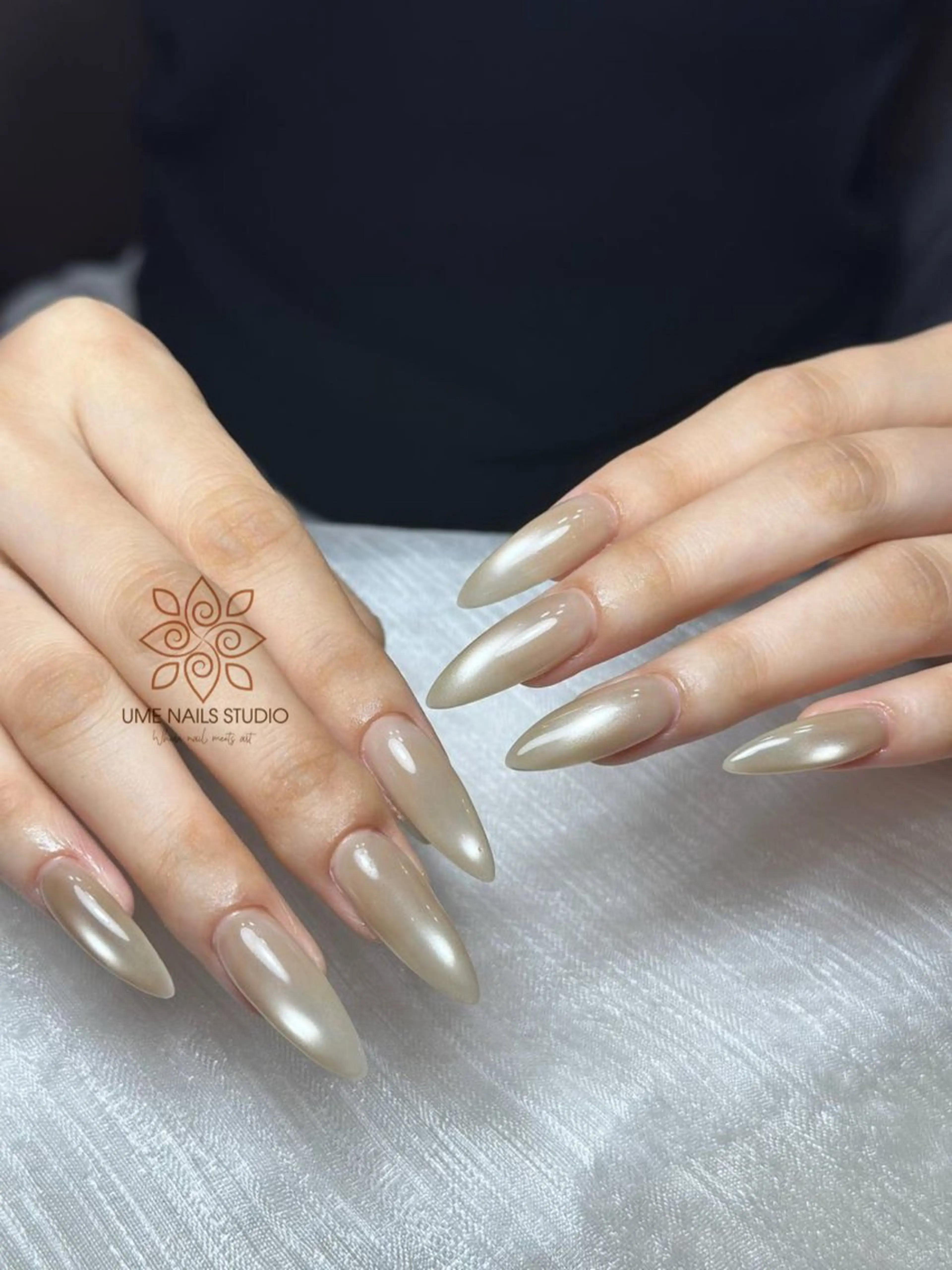 ネイル チークネイル クリアネイル ガーリー キラキラネイル 韓国ネイル ハンドネイル Ume Nail Studioのネイルデザイン