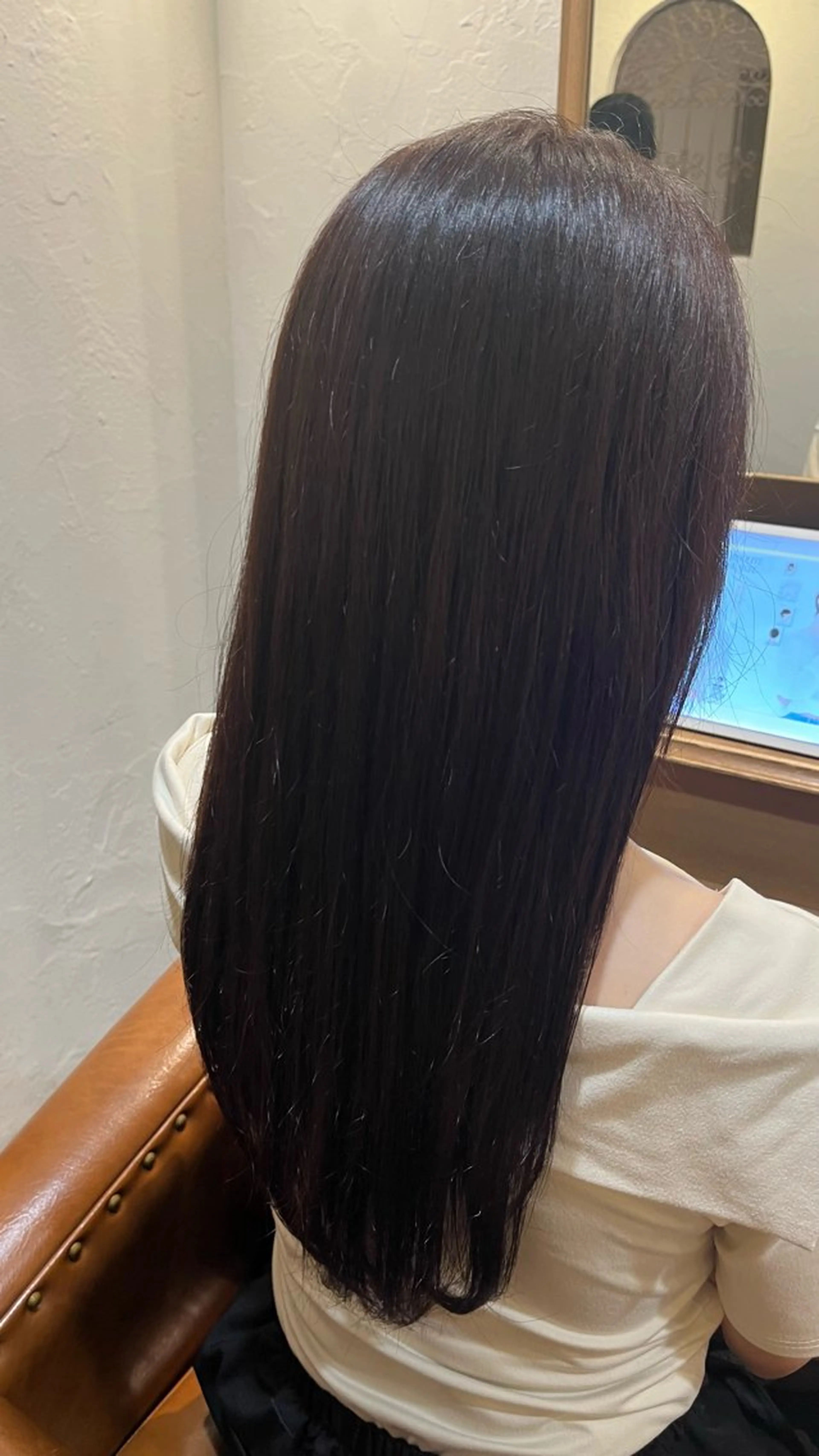 ロング カラー ブラウンカラー チョコレートブラウン 杉澤 凛々愛のヘアスタイル