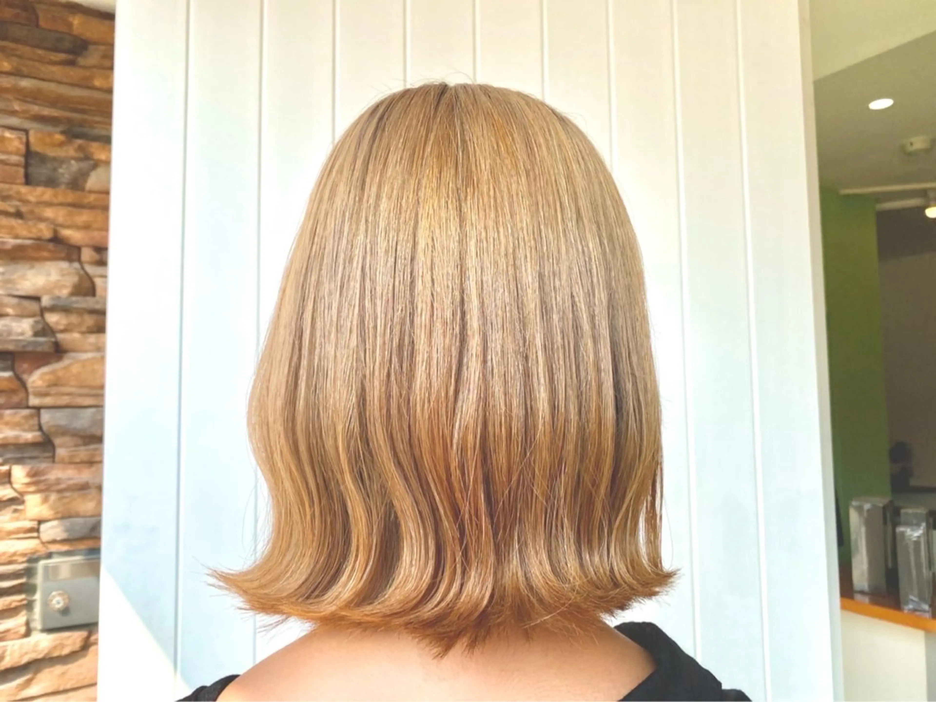 ミディアム カラー 似合わせバランス得意 青野さくらのヘアスタイル