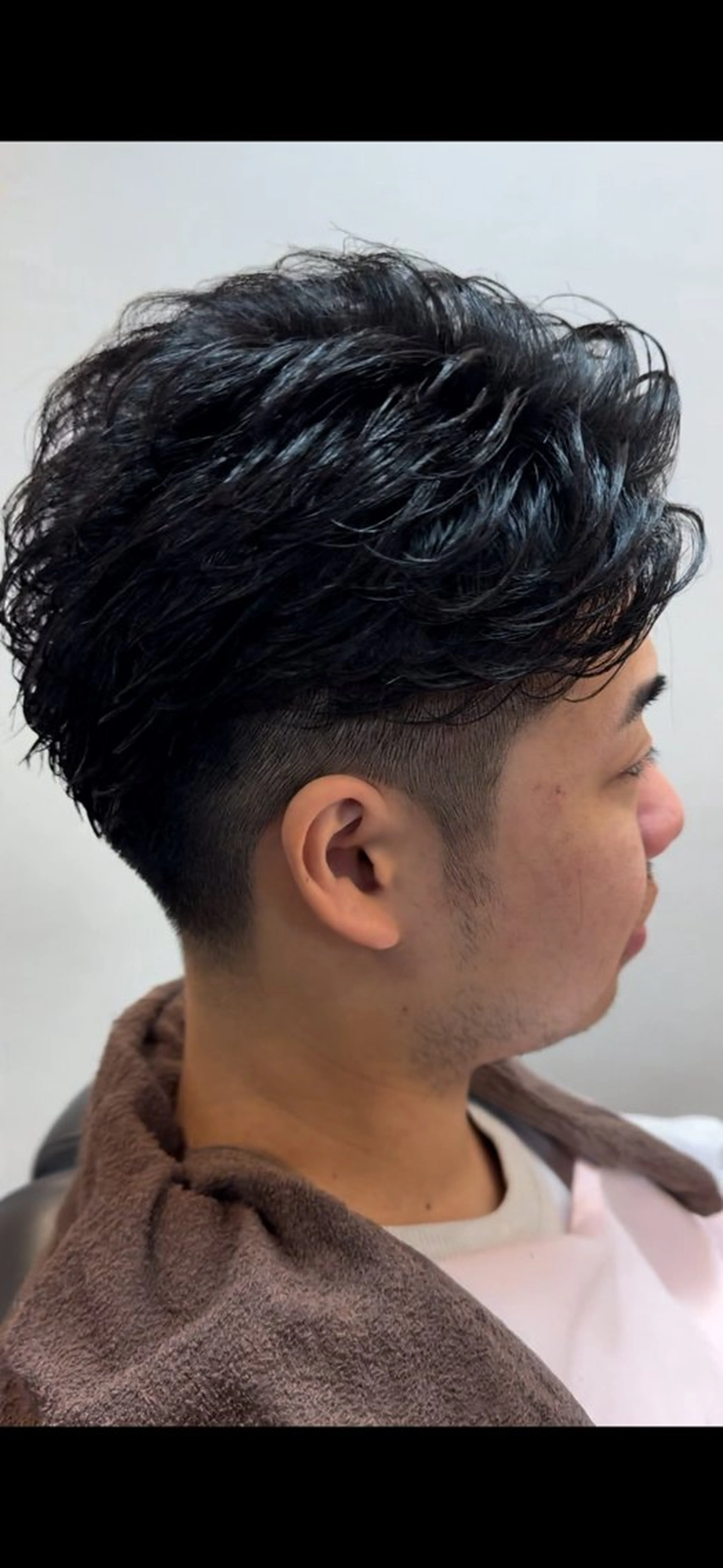 ショート パーマ 有田 大輝のヘアスタイル