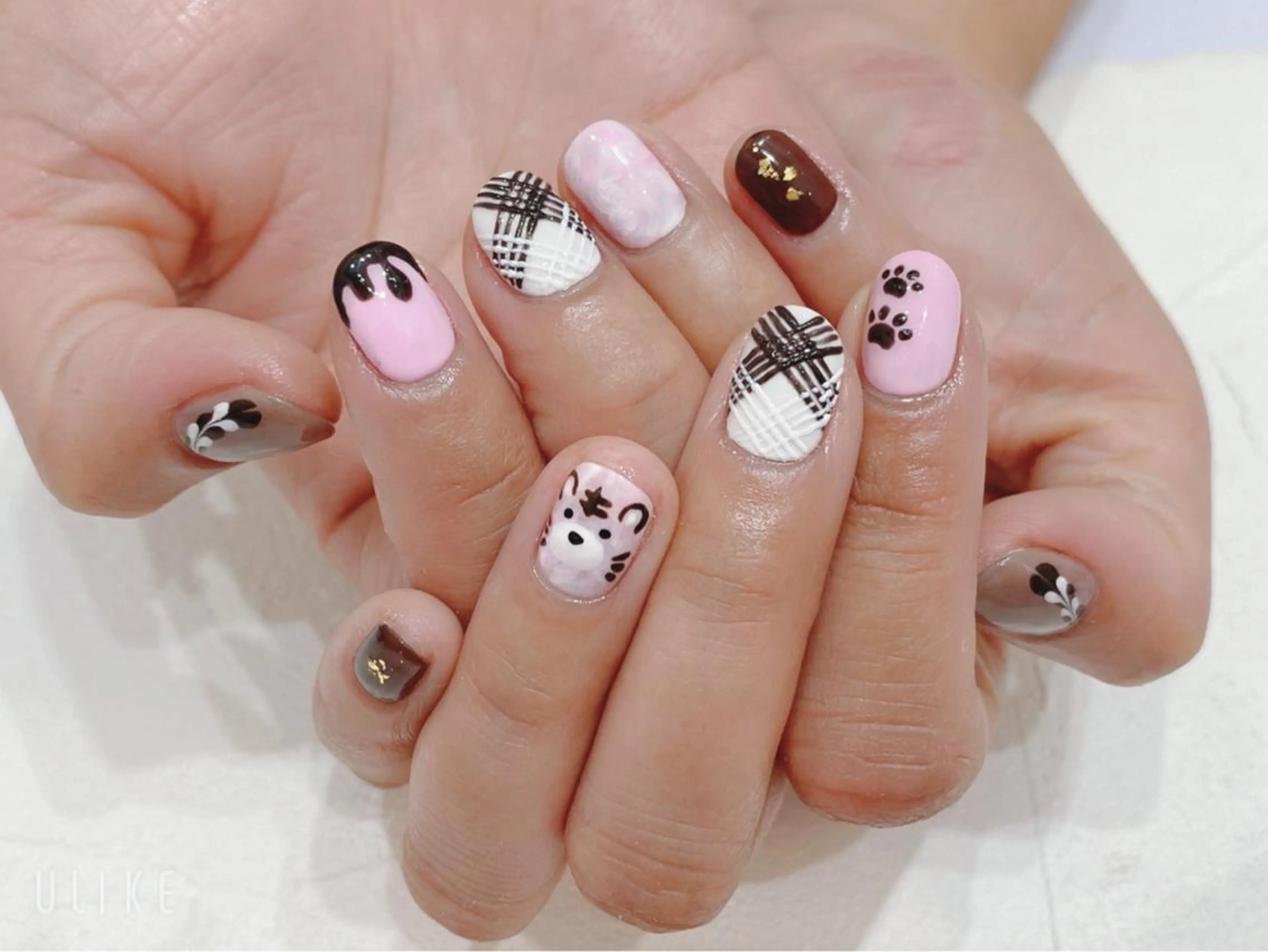 ネイル GODDESNAIL satomiのネイルデザイン