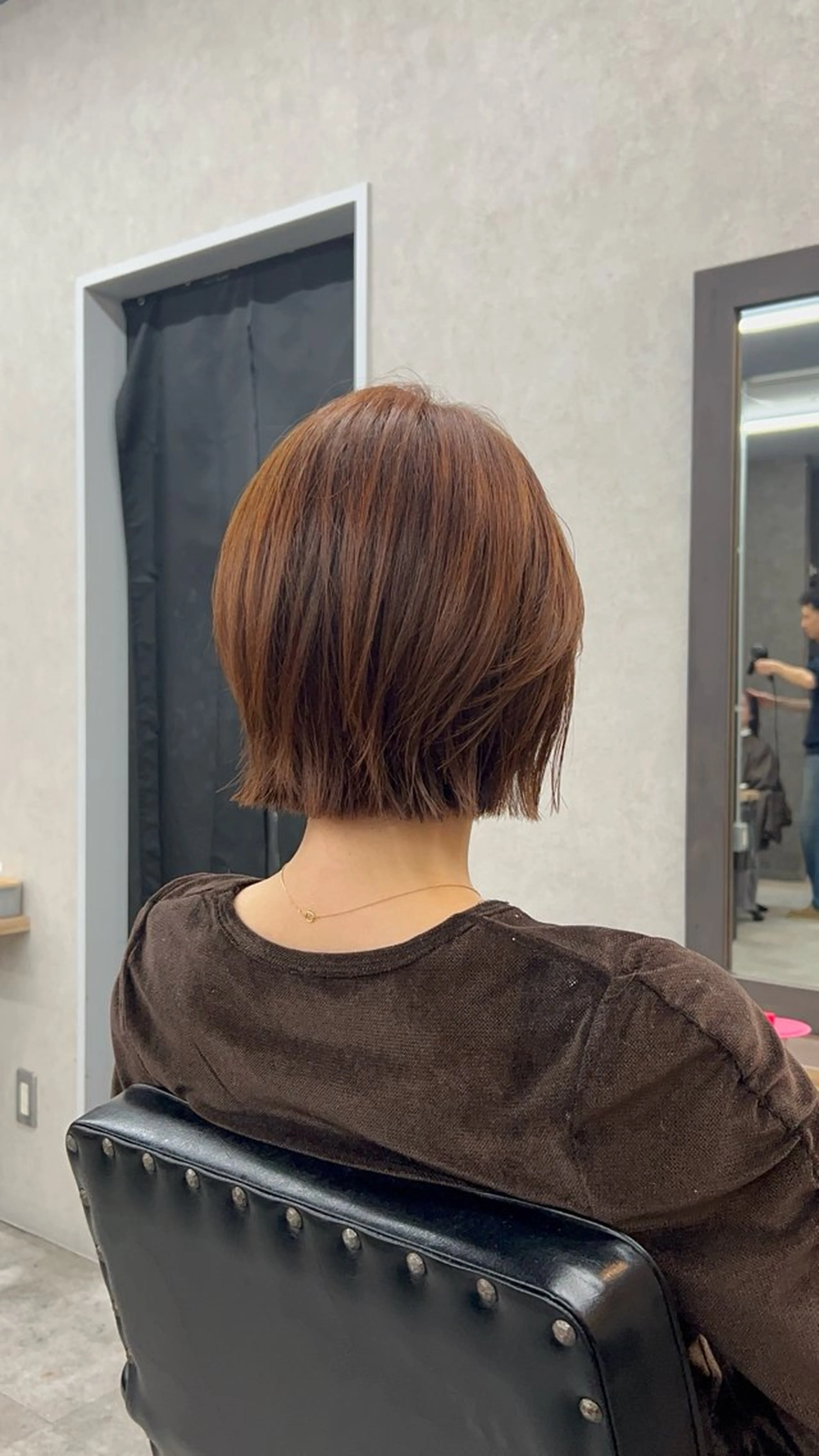 ショート カラー ボブレイヤー ブラウンカラー オレンジ オレンジブラウン ボブ カット ヘアカラー トリートメント いなみね はるきのヘアスタイル