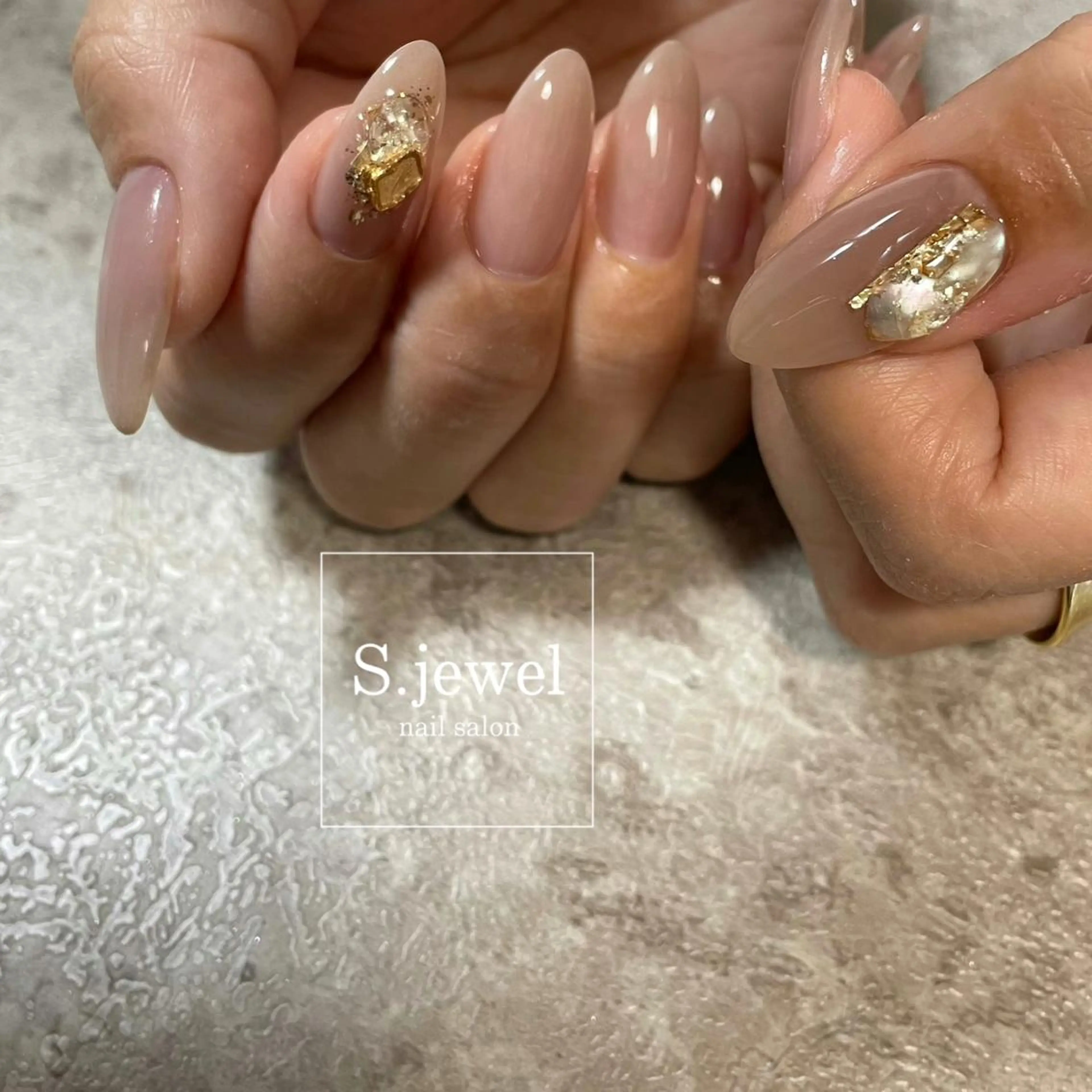 ネイル S. JEWELのネイルデザイン