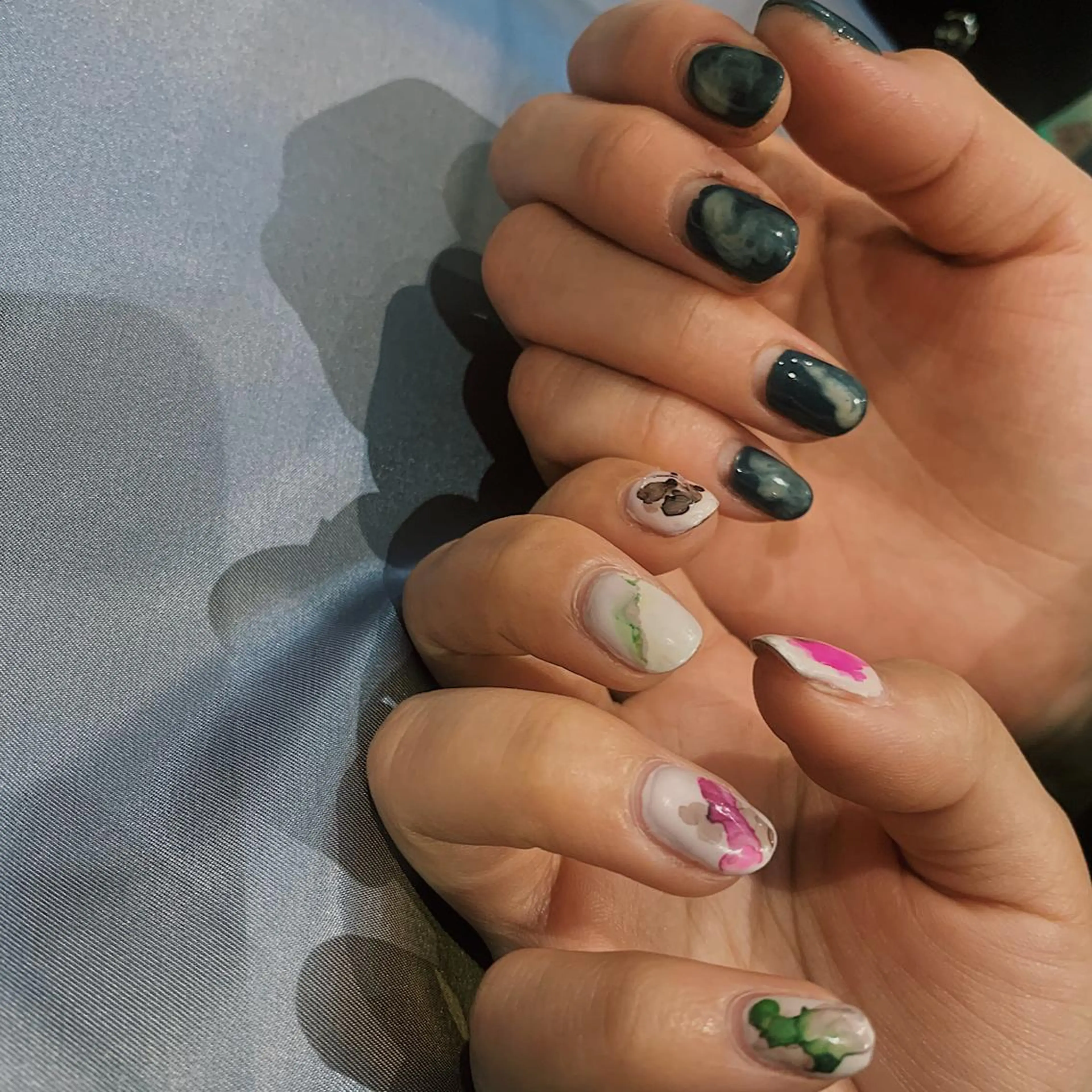 ネイル RISAKO 艶髪モテヘア🎀府中のヘアスタイル