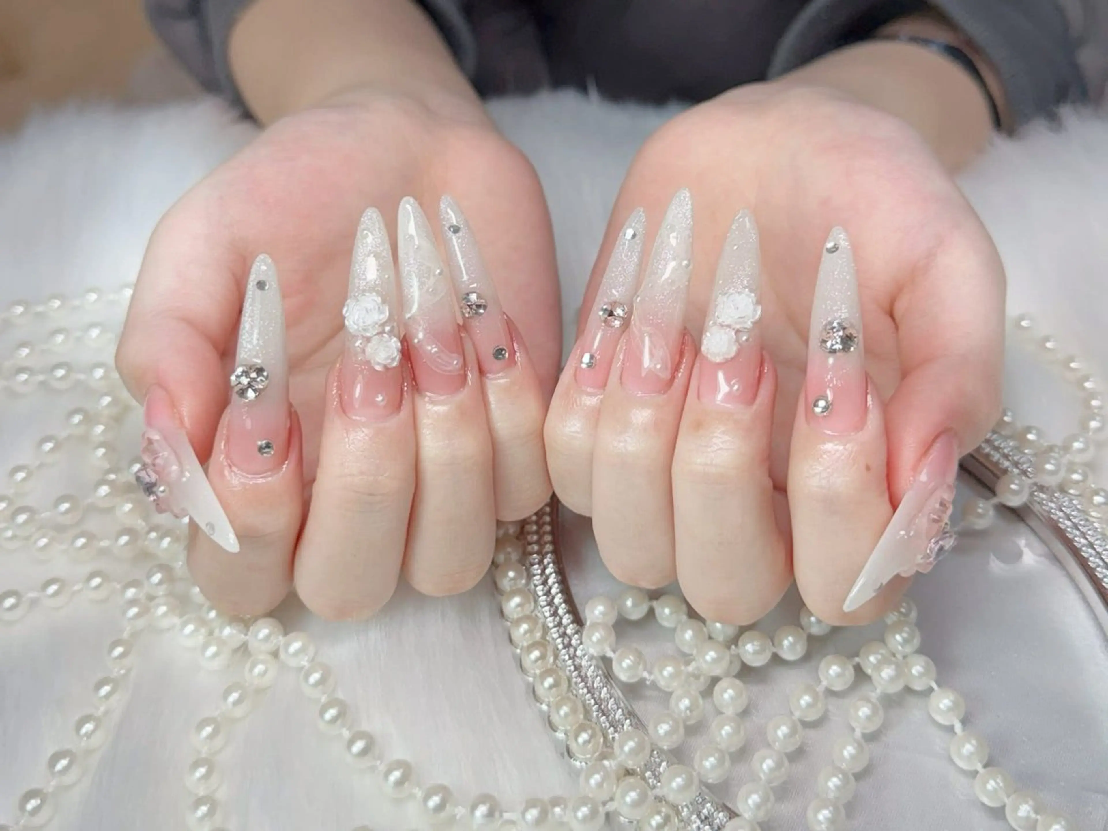 カラー RUBY NAIL SPAのネイルデザイン