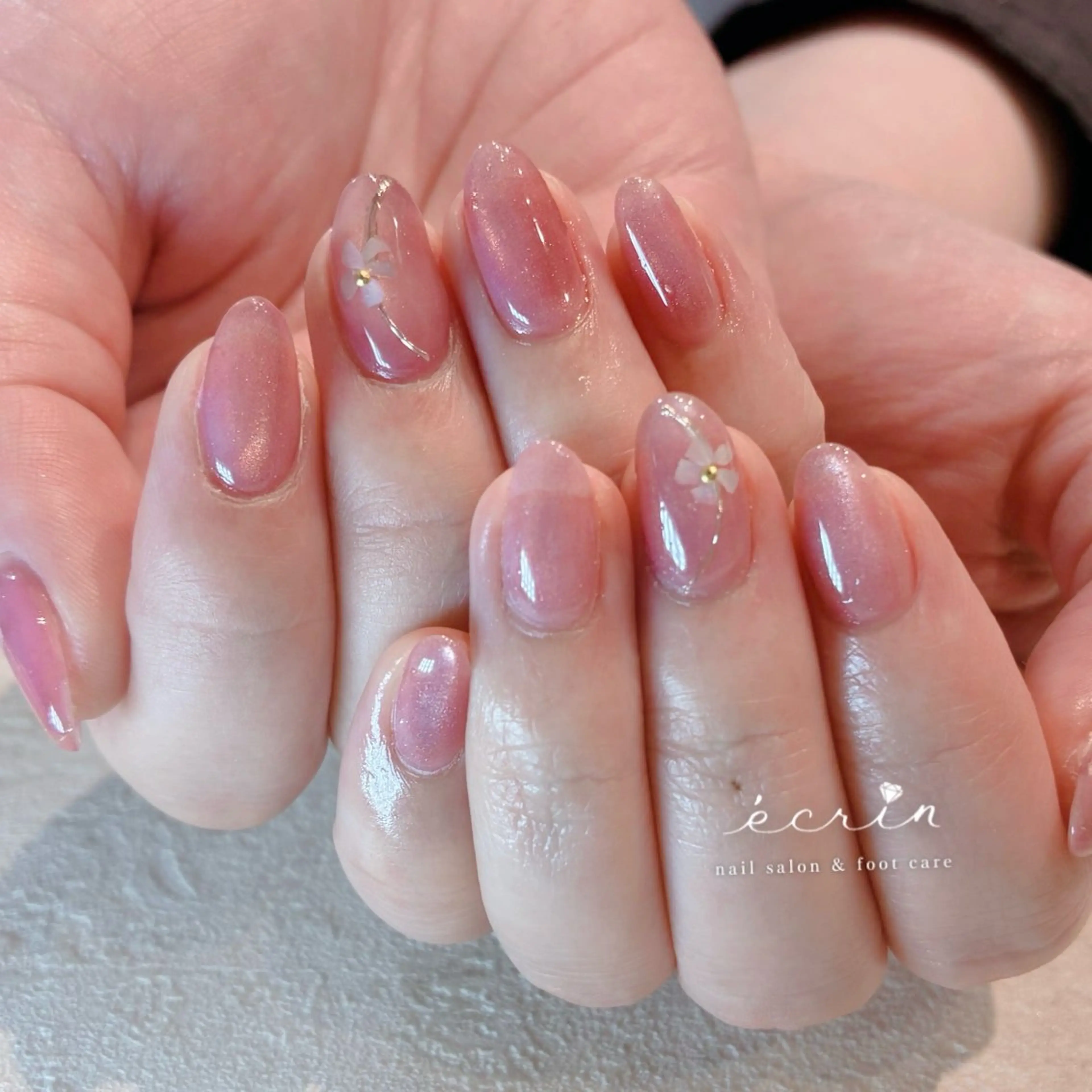 ネイル ハンドネイル ecrinエクラン kana🌺のネイルデザイン