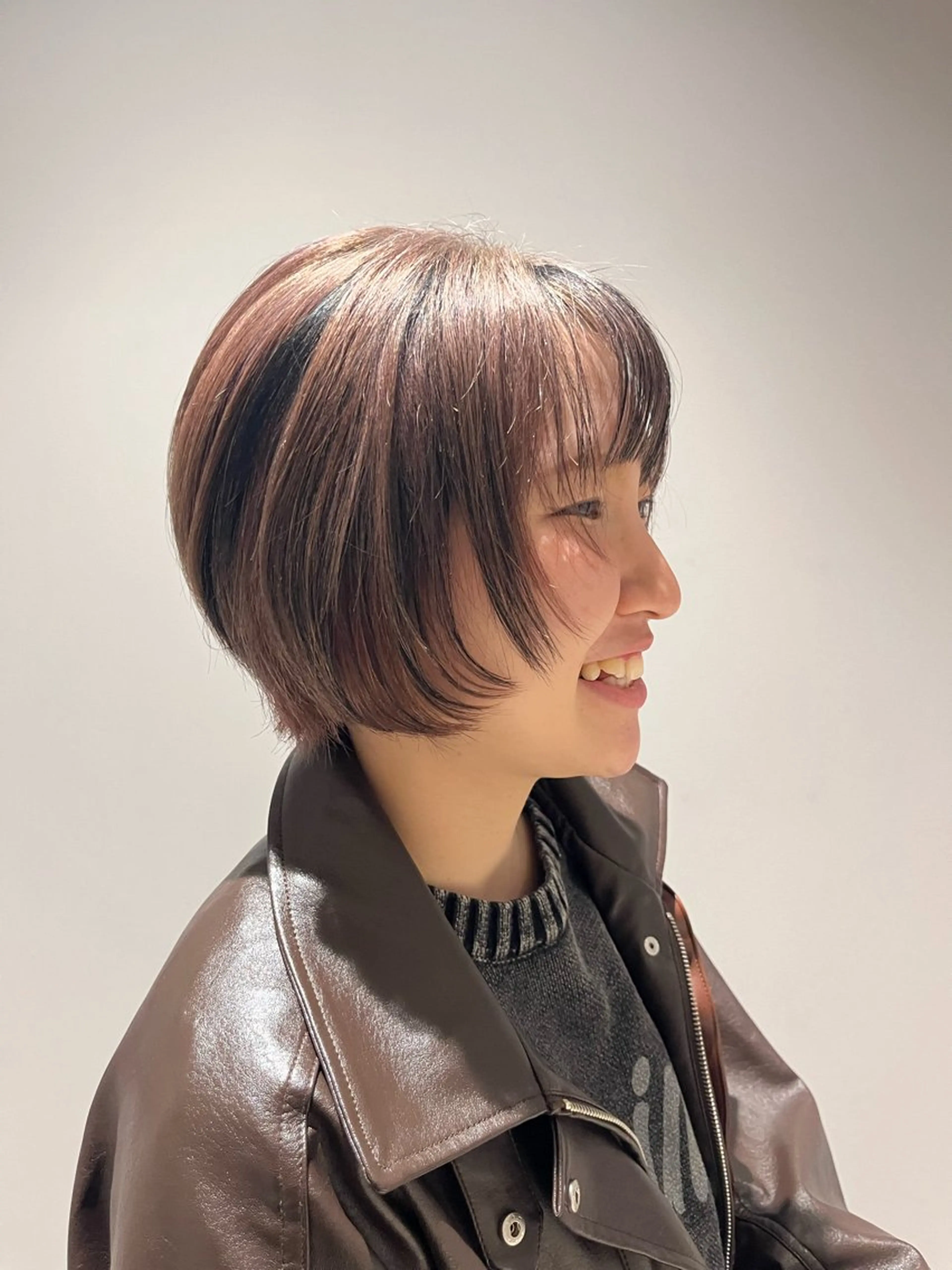 ショート カラー ショートボブ ベージュカラー ピンクカラー ピンクベージュ ボブ dogstar小林諒 パーマ/レイヤーのヘアスタイル